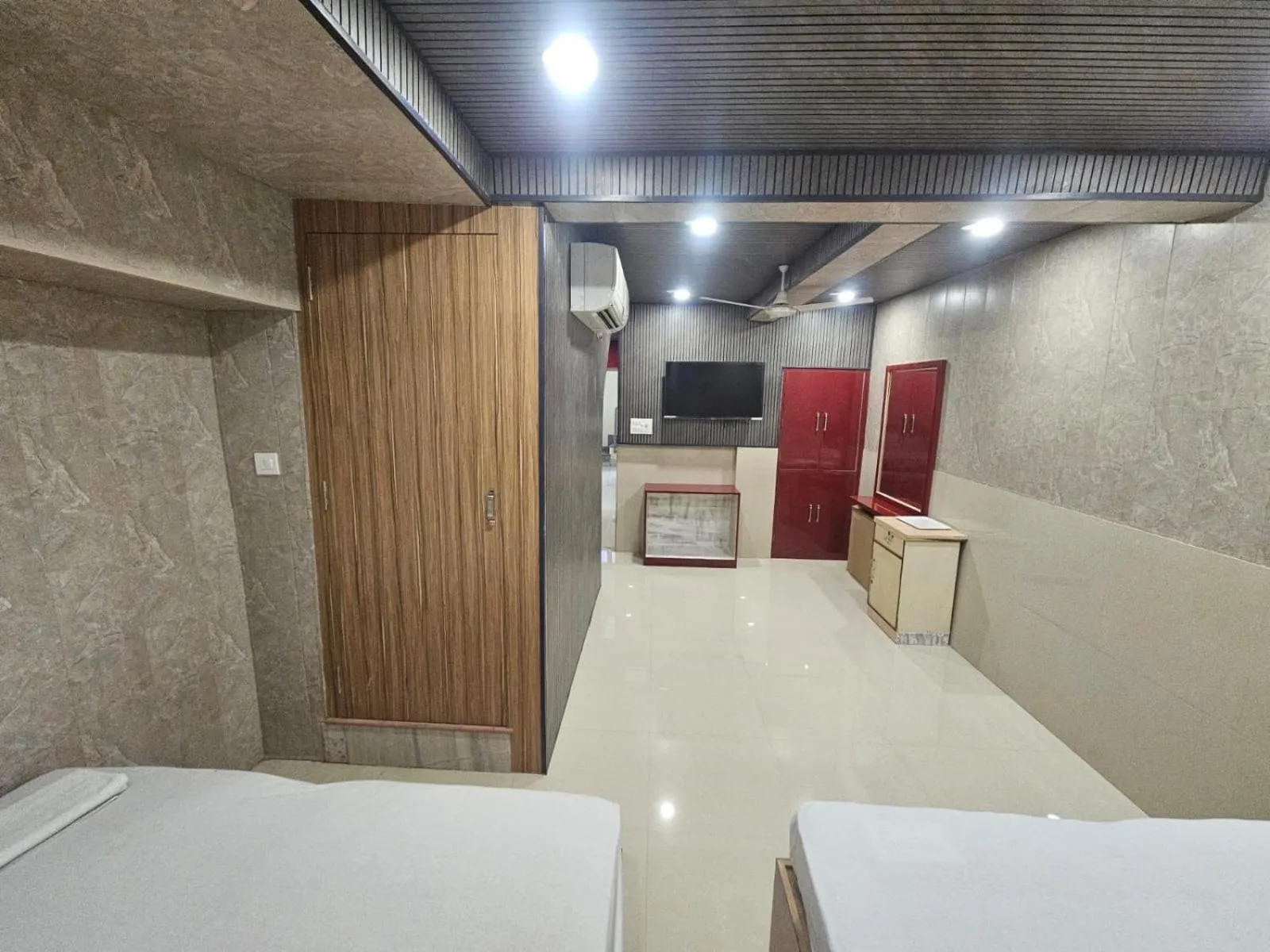 Bed in Hotel Bleue Mont