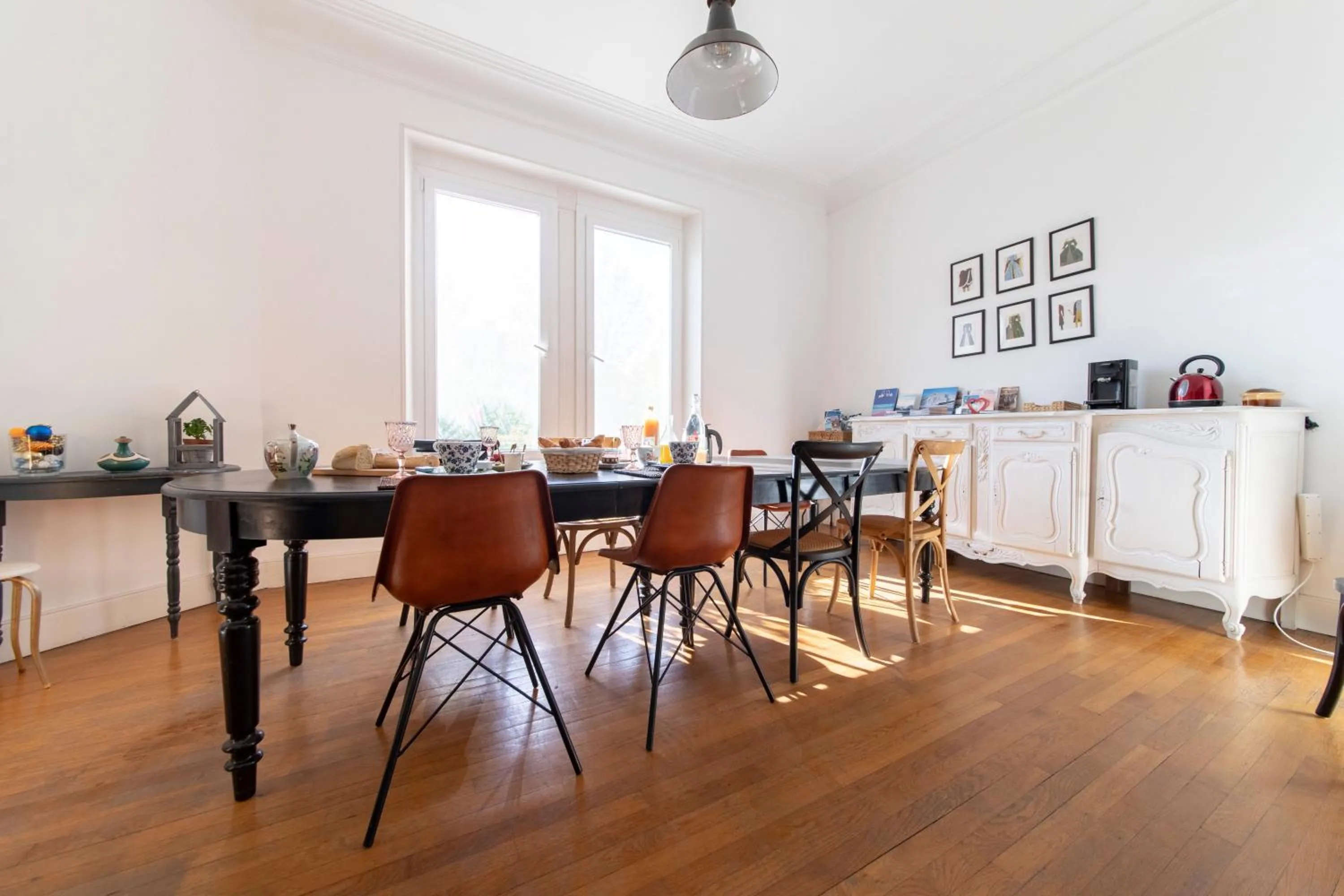 Continental breakfast in Maébrilu Camargue Provence