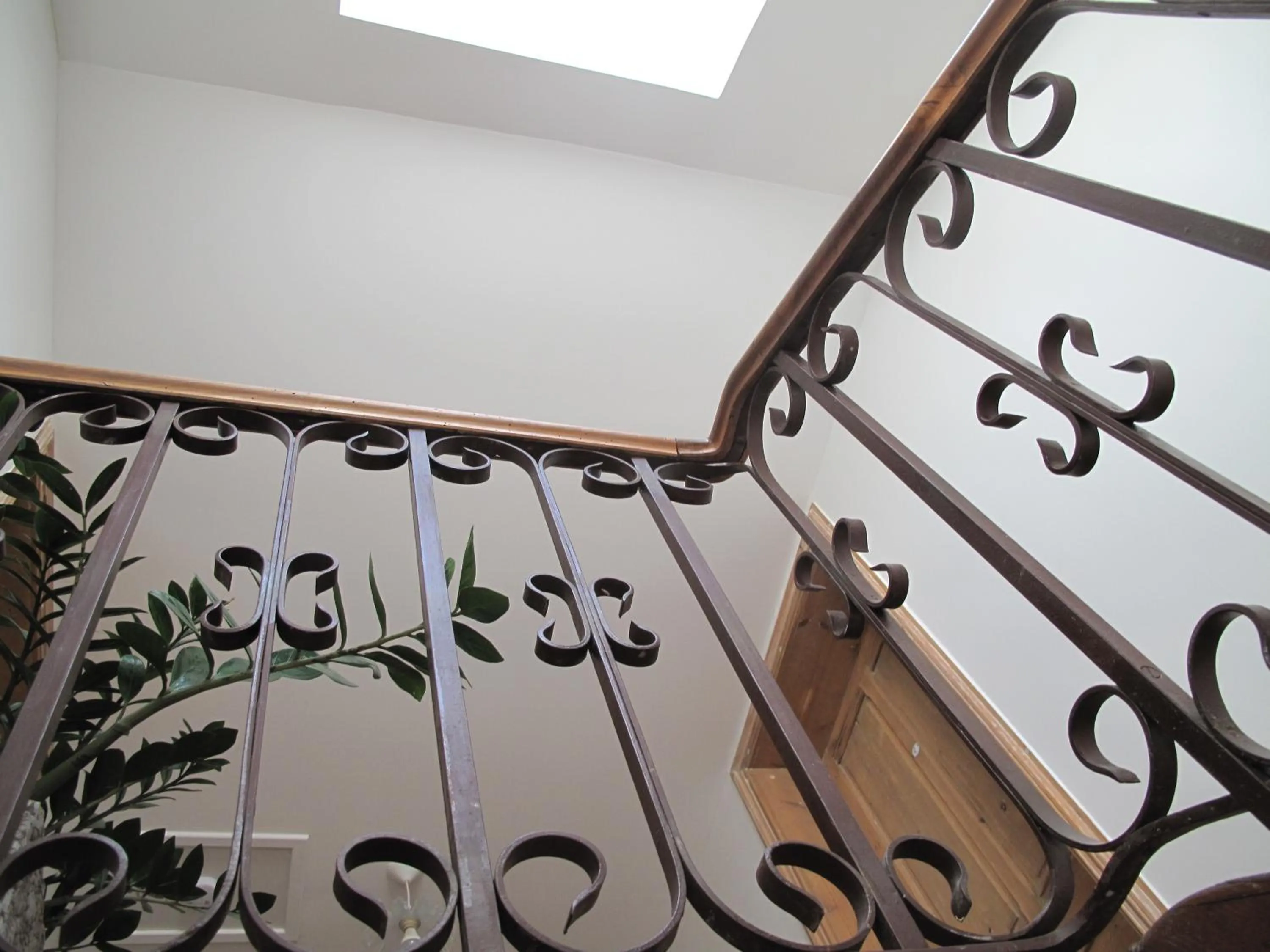 Decorative detail, Bed in Maébrilu Camargue Provence