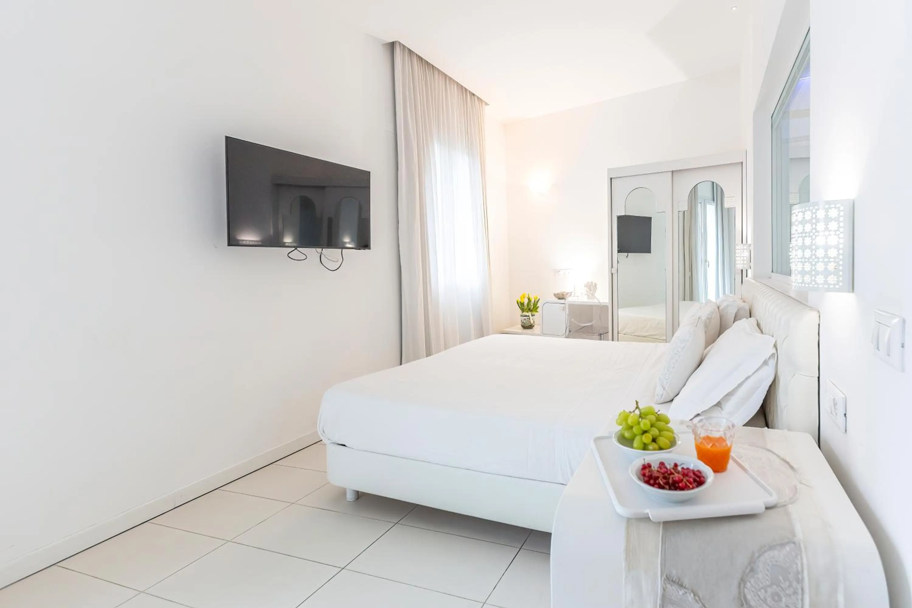 Photo of the whole room, Bed in Hotel Al Cavallino Bianco