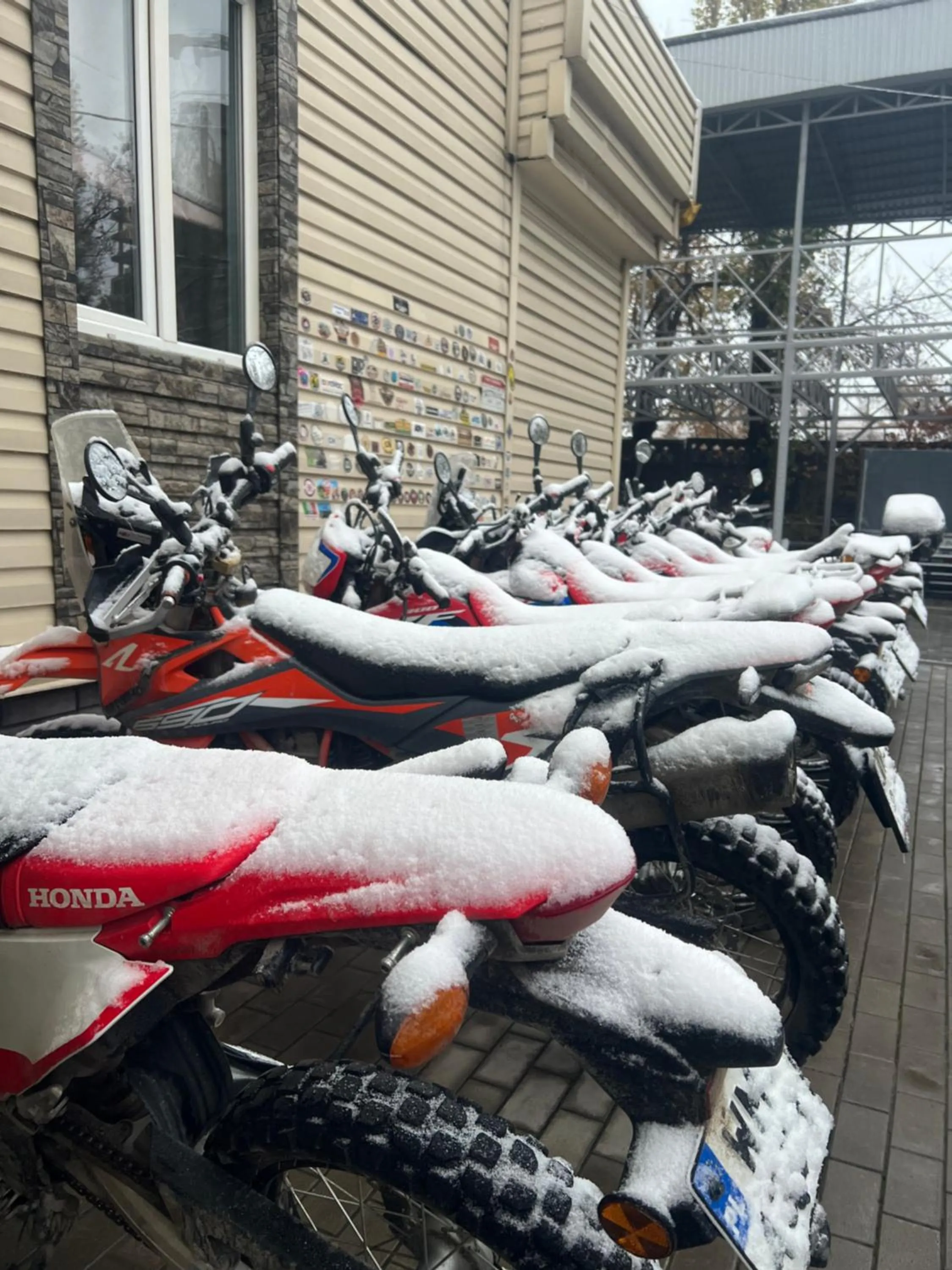 Property building in Salut Hotel