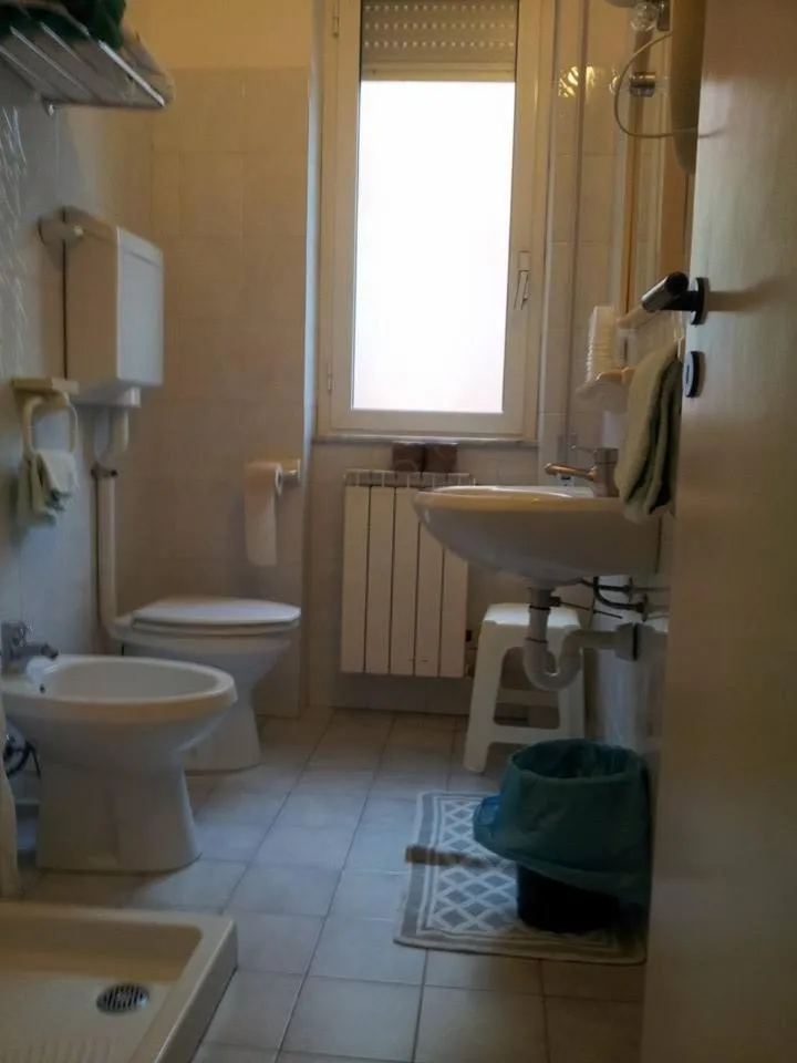 Bathroom in Hotel Corallo