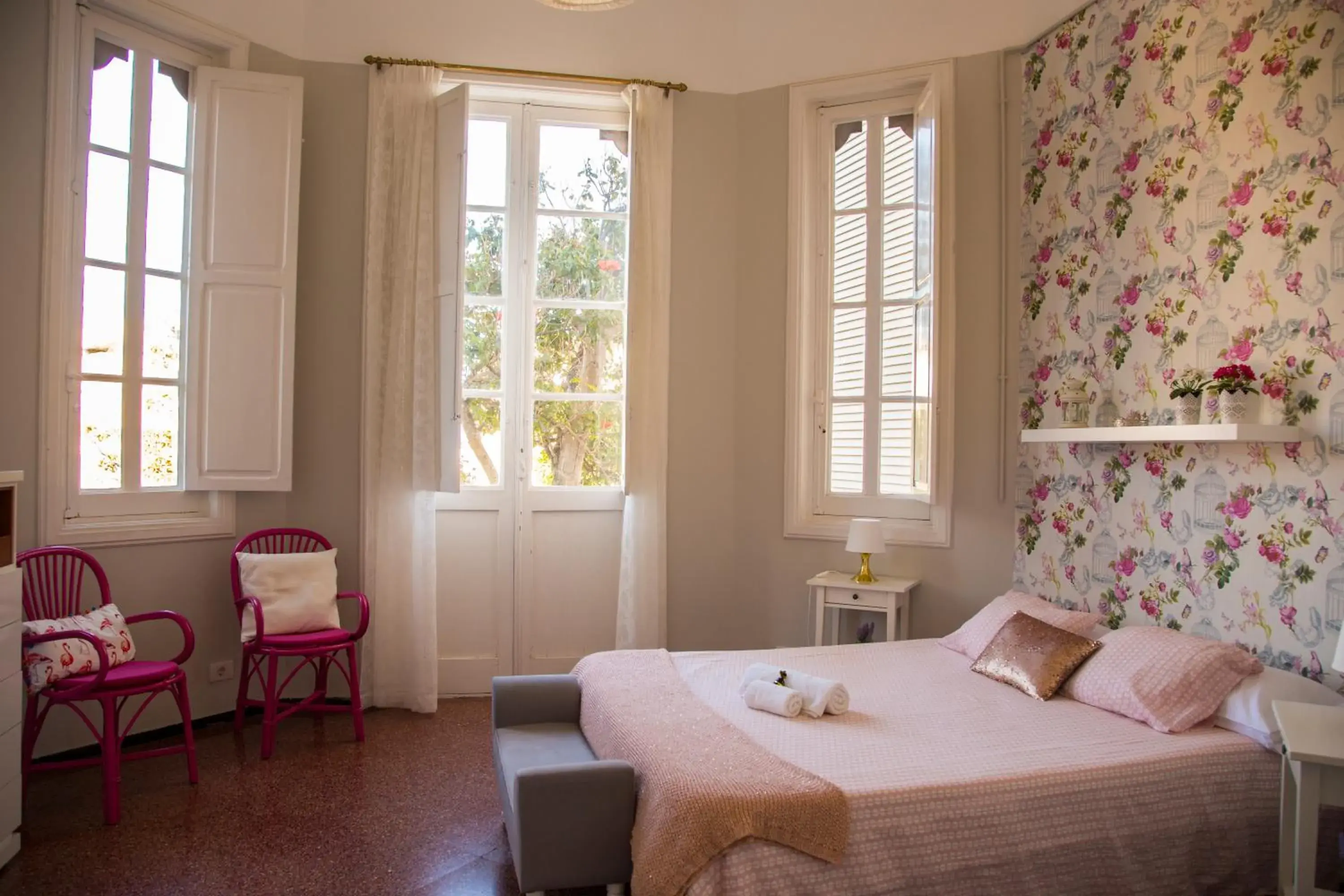 Standard Double Room with Shared Bathroom in Casa Kilig Standard Double Room with Shared Bathroom in Casa Kilig