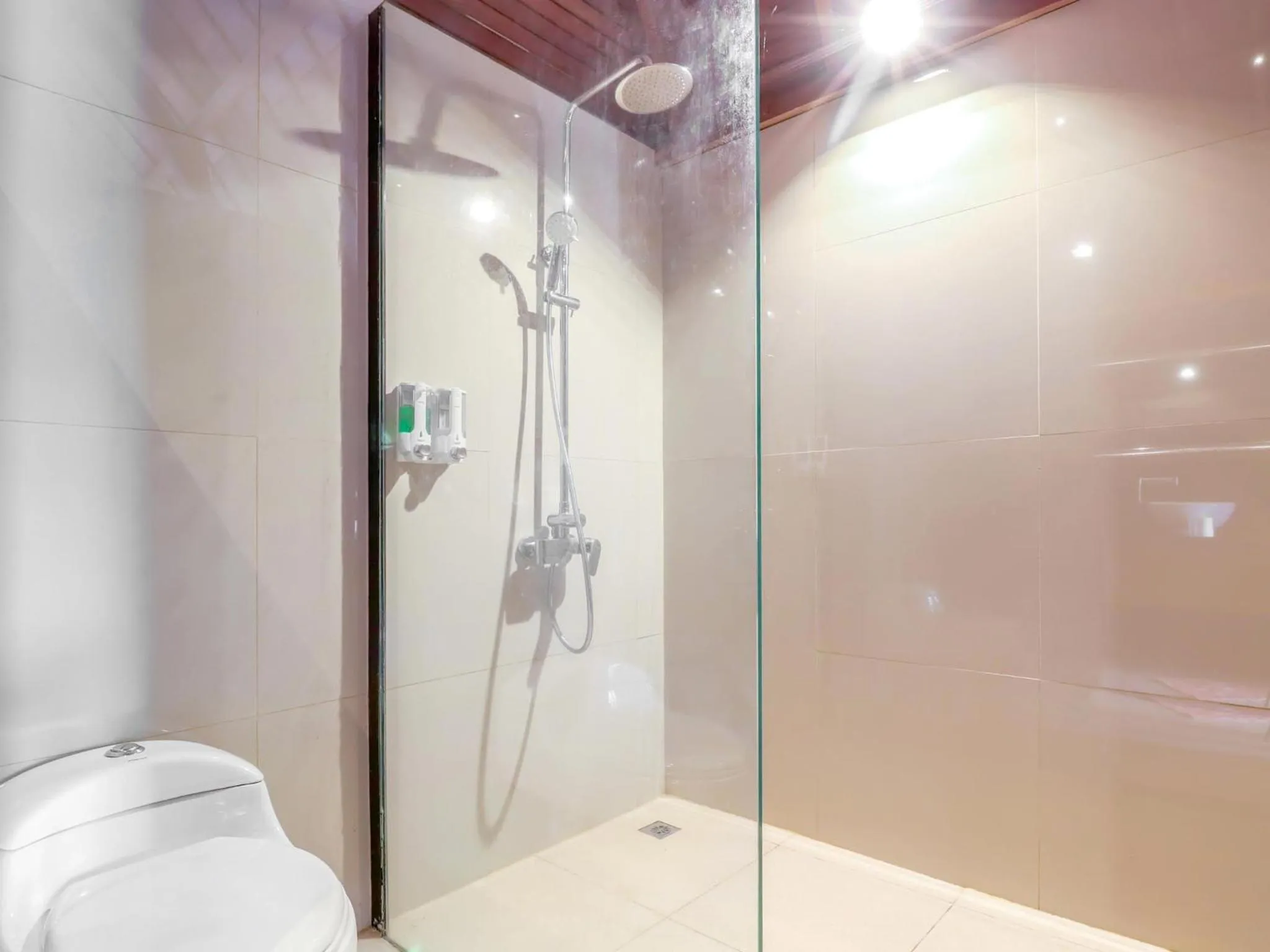 Bathroom in Sekar Arum Riverside Resort in Canggu