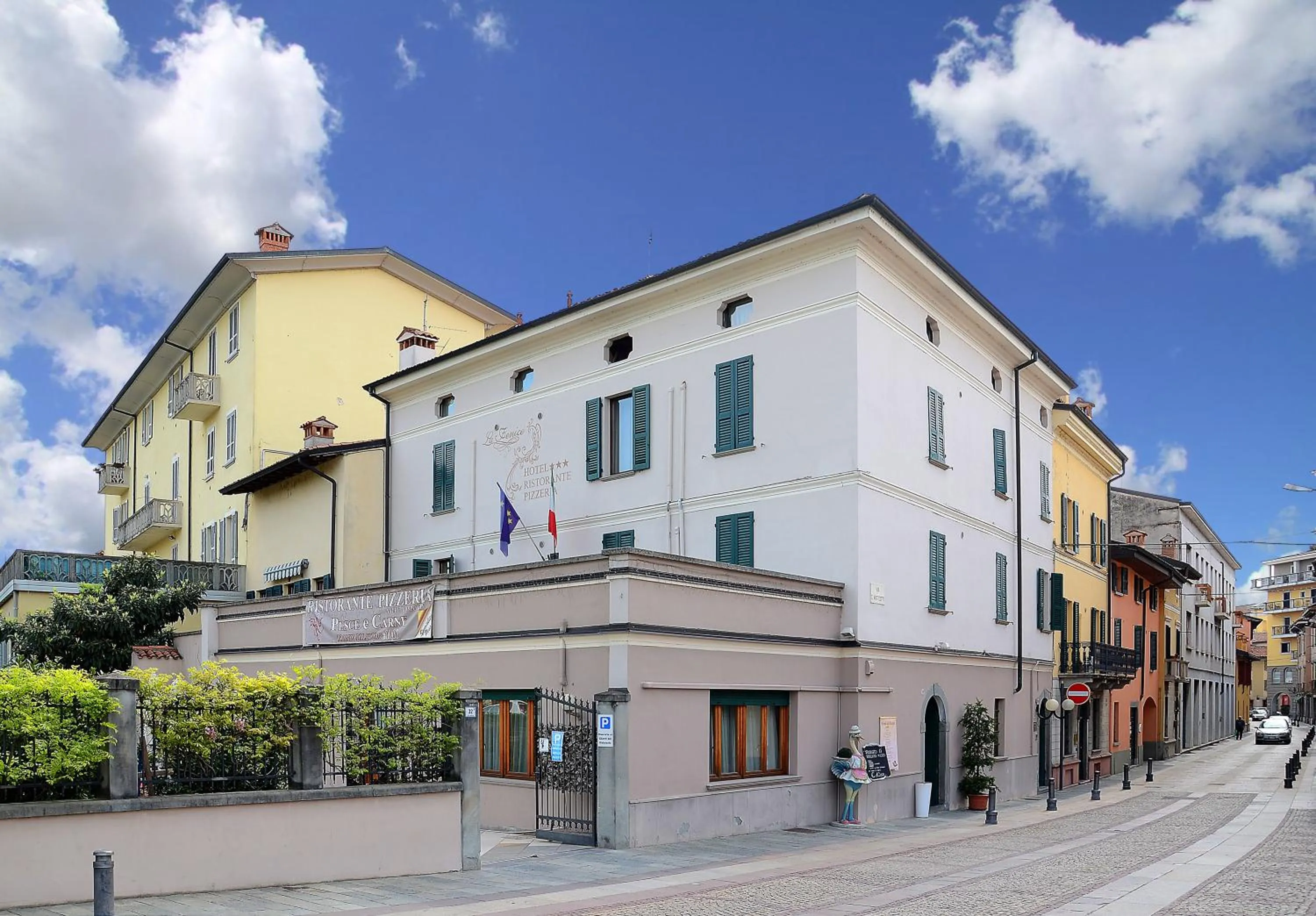 Property building in Hotel La Fenice