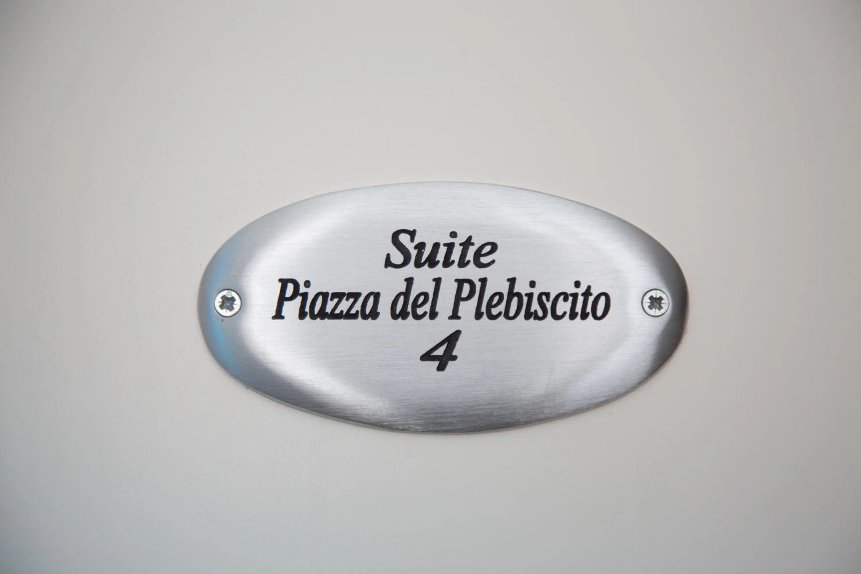 Deluxe Family Suite in Chiaia Suites