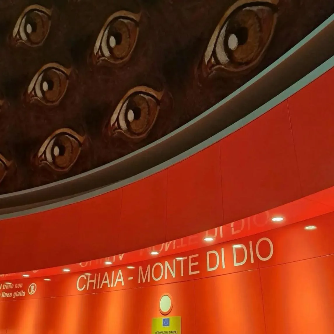 Text overlay in Chiaia Suites