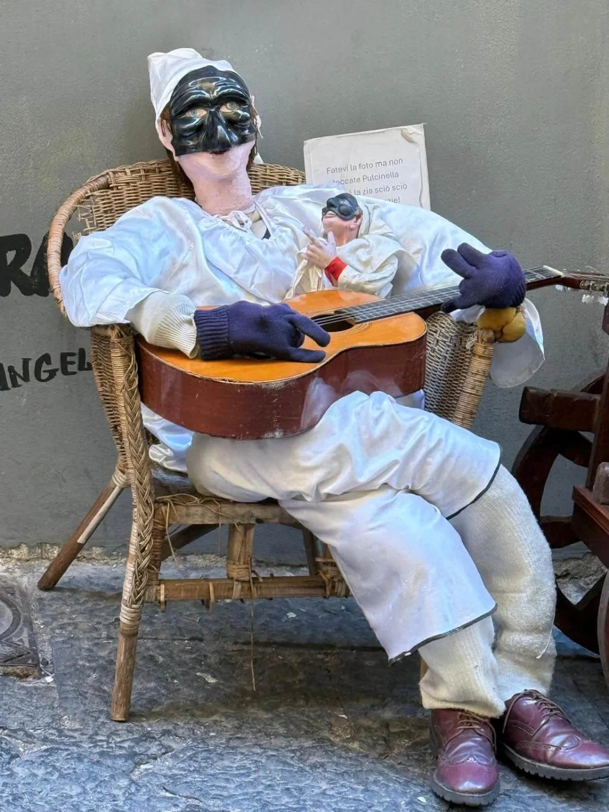 Neighbourhood in Chiaia Suites