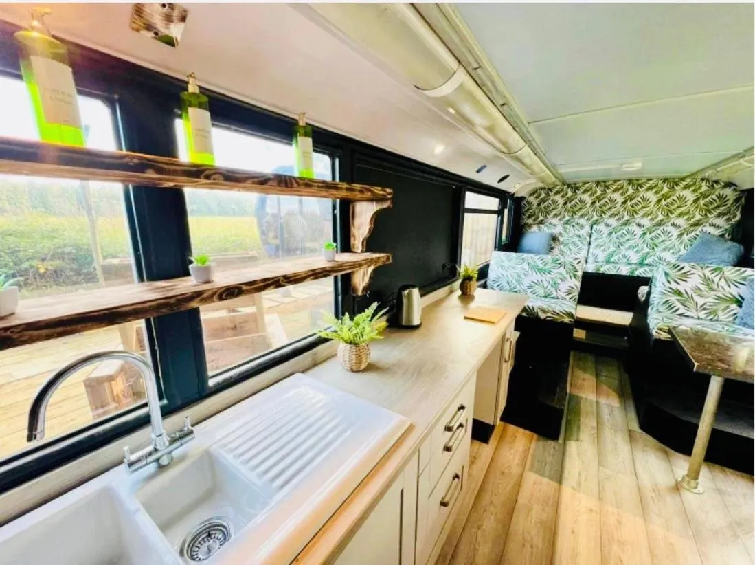 Woodlakes Park By Liv Retreats