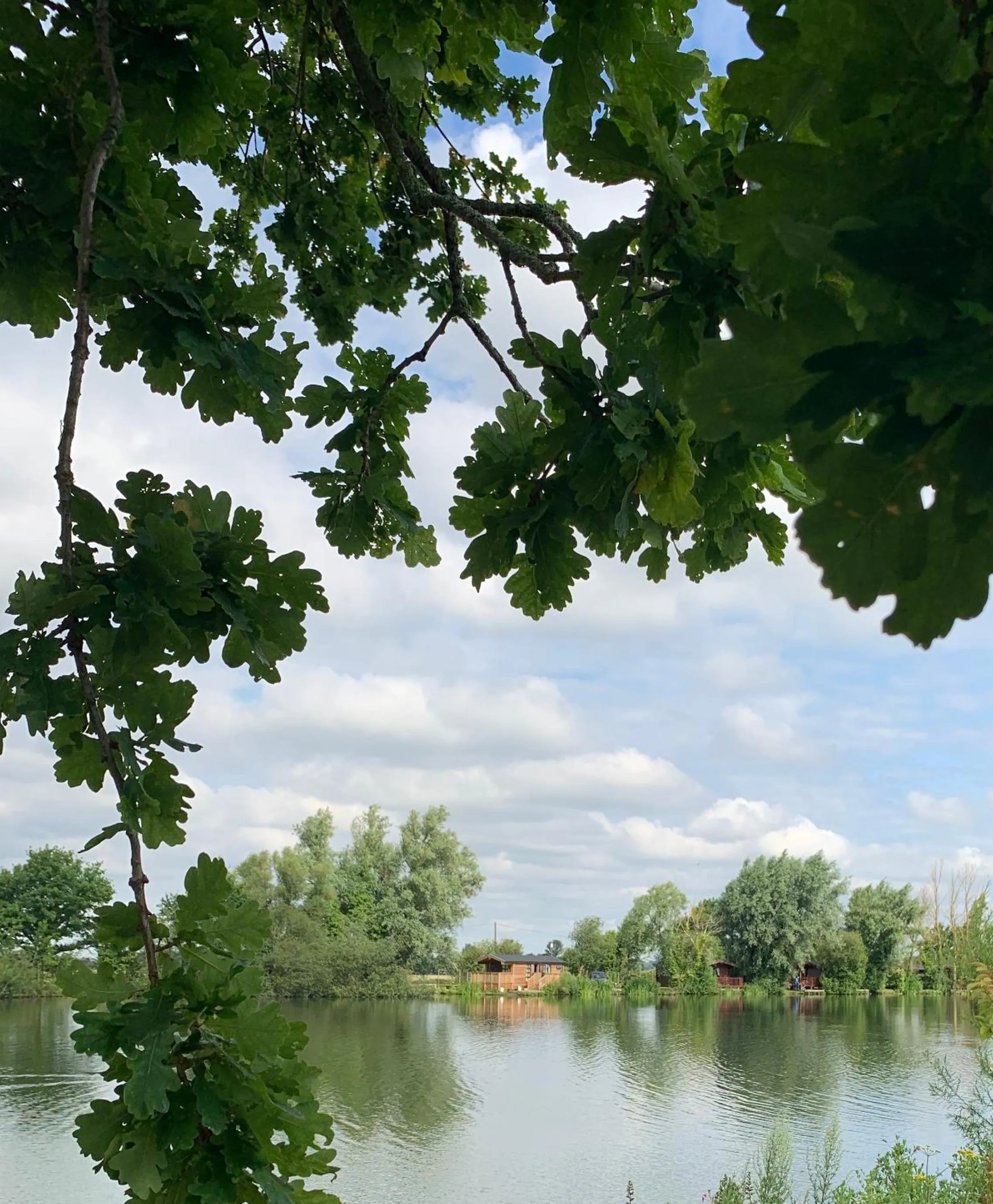 Lake view in Woodlakes Park By Liv Retreats