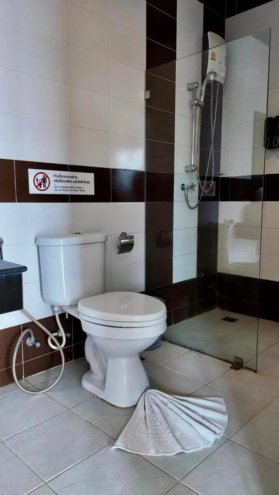 Toilet in Alisa Krabi Hotel-SHA Plus