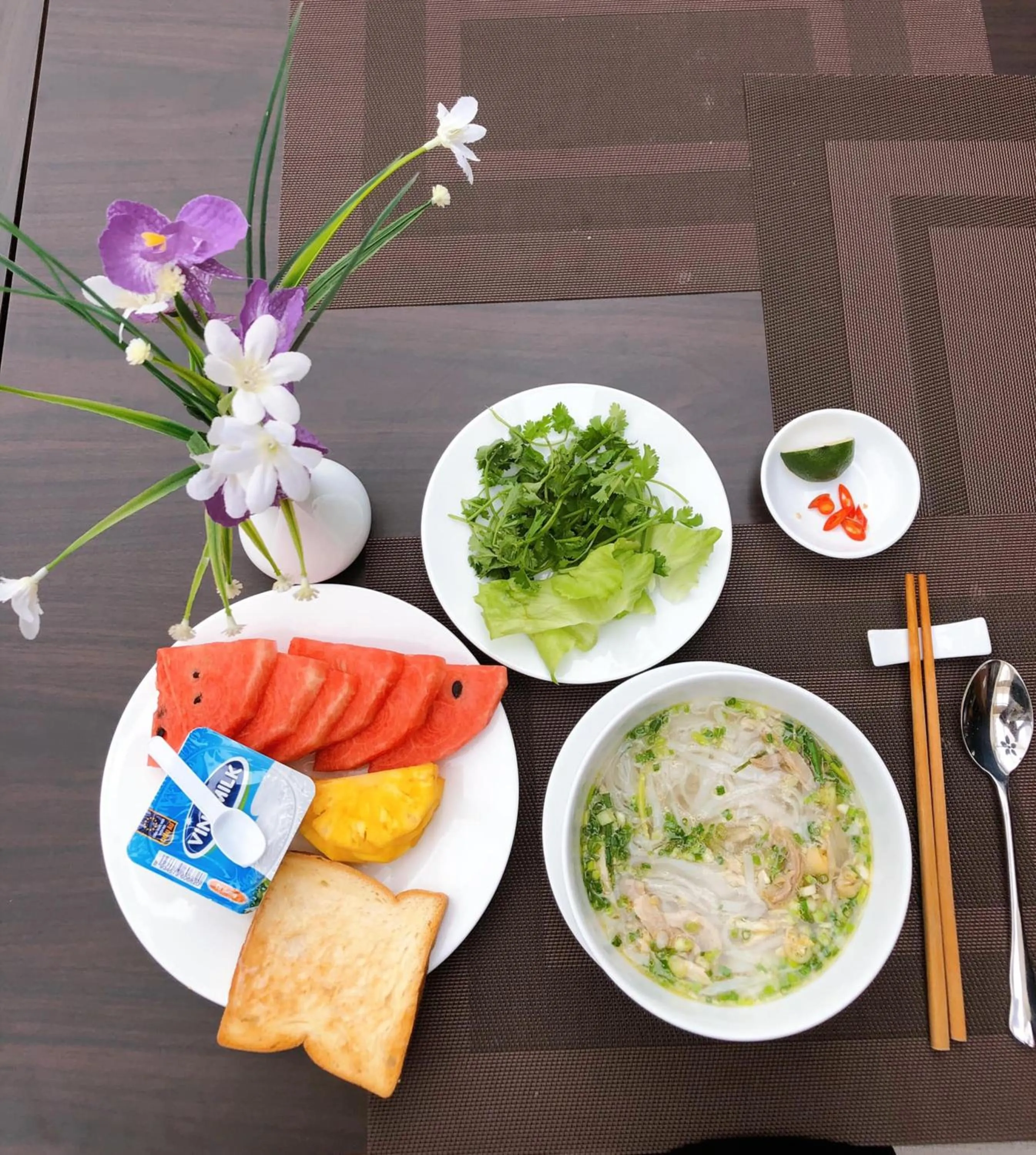 Food and drinks in Red River View Hotel