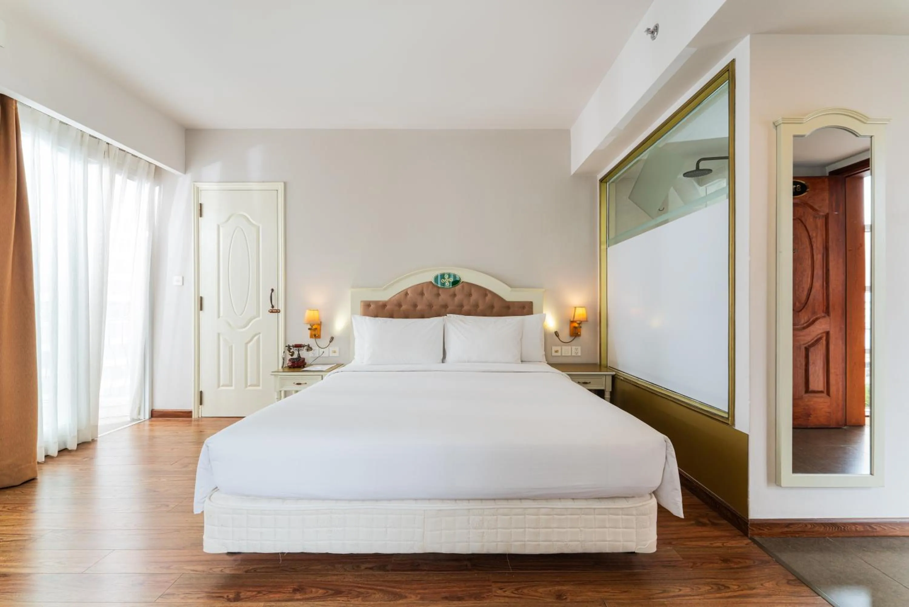 Bedroom, Bed in Nha Trang Prince Hotel