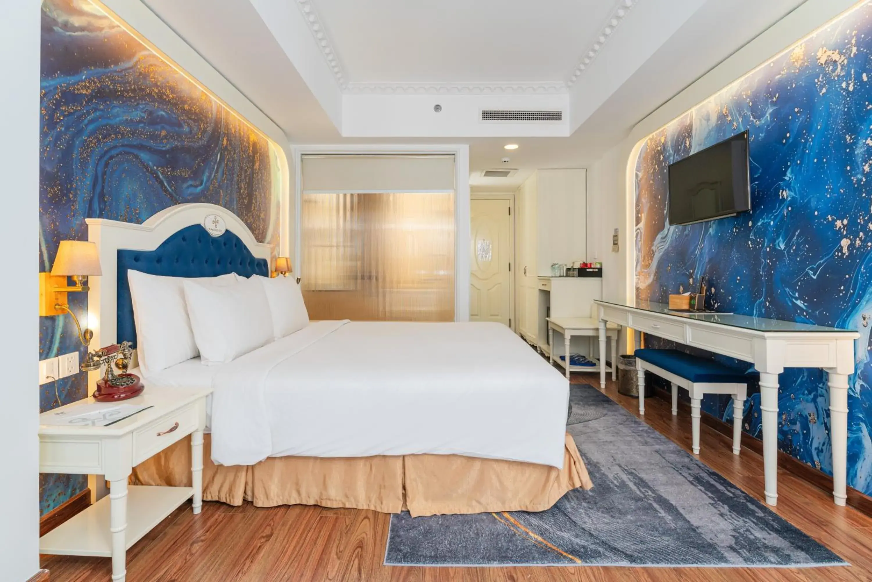 Deluxe Double Room in Nha Trang Prince Hotel Deluxe Double Room in Nha Trang Prince Hotel