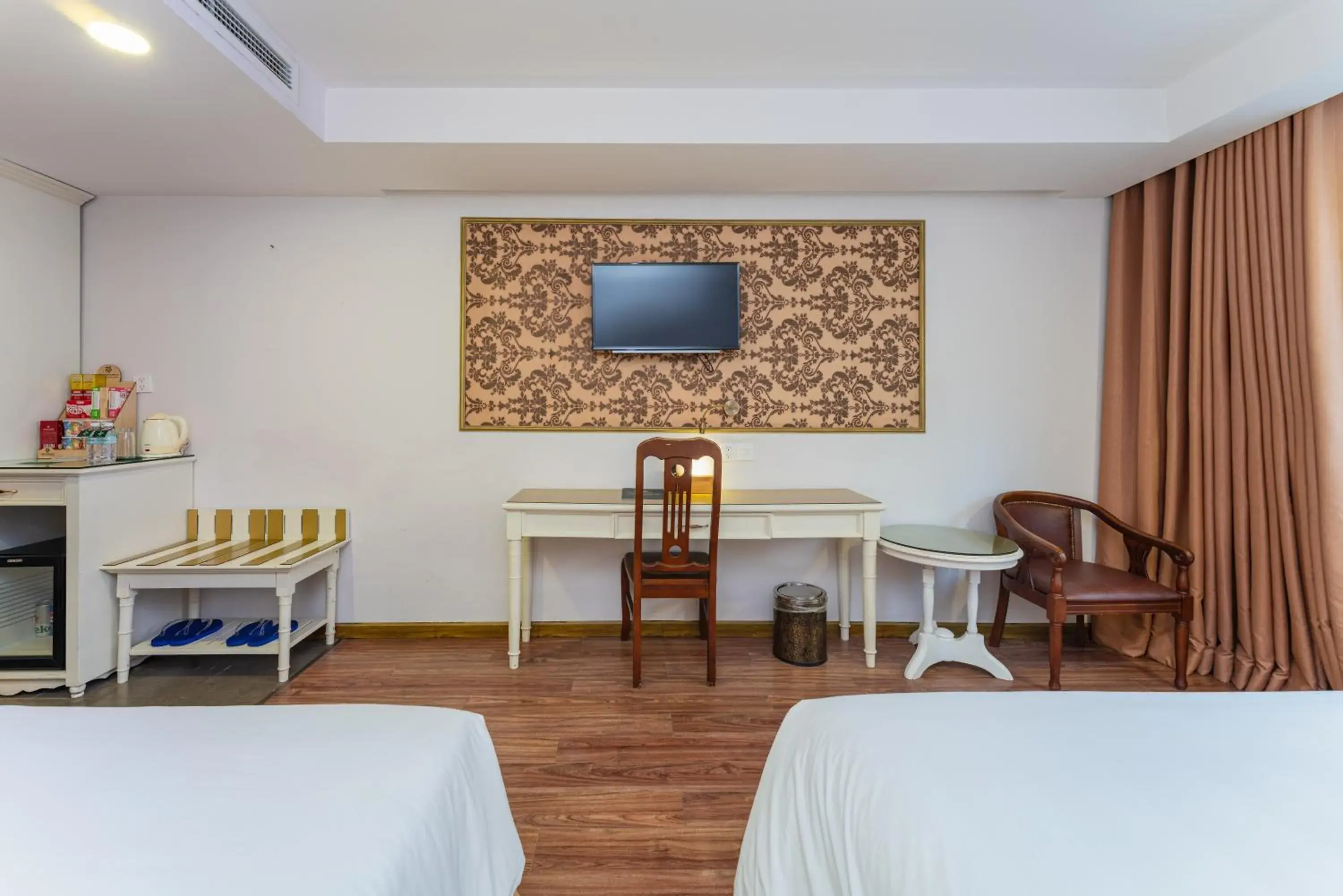 Superior Triple Room in Nha Trang Prince Hotel Superior Triple Room in Nha Trang Prince Hotel