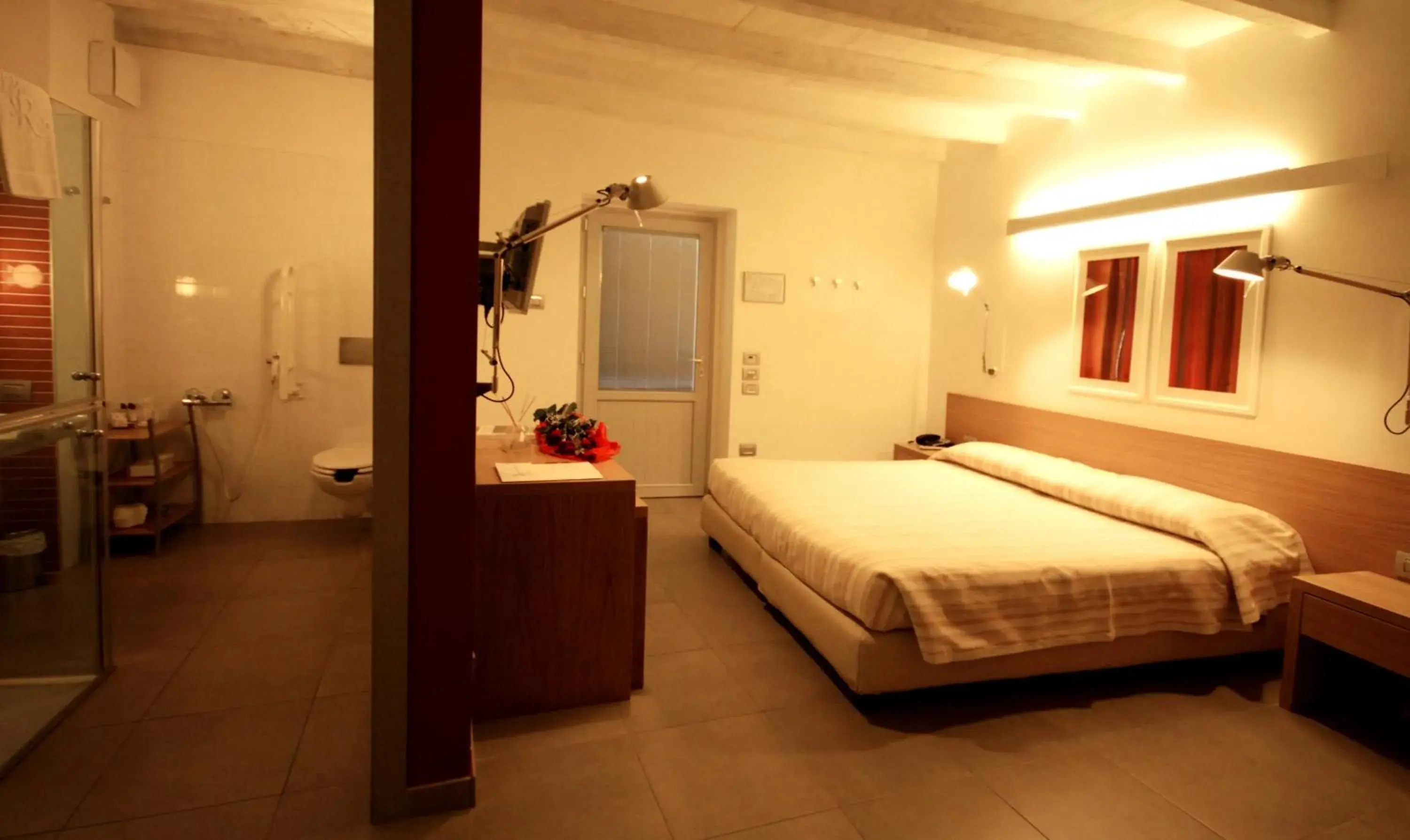 Single Room - single occupancy - Disability Access in San Rocco Hotel Single Room - single occupancy - Disability Access in San Rocco Hotel