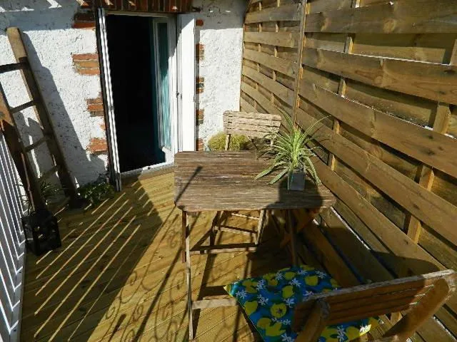 Balcony/Terrace in Chambres d'hôtes La Fougereuse