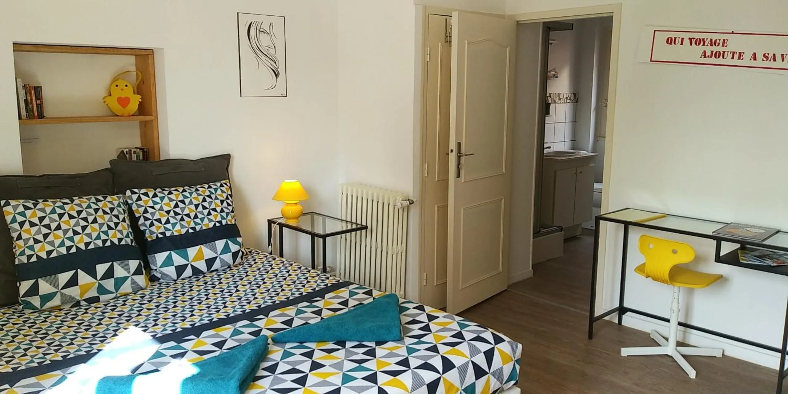 Bed in Alex Guest House