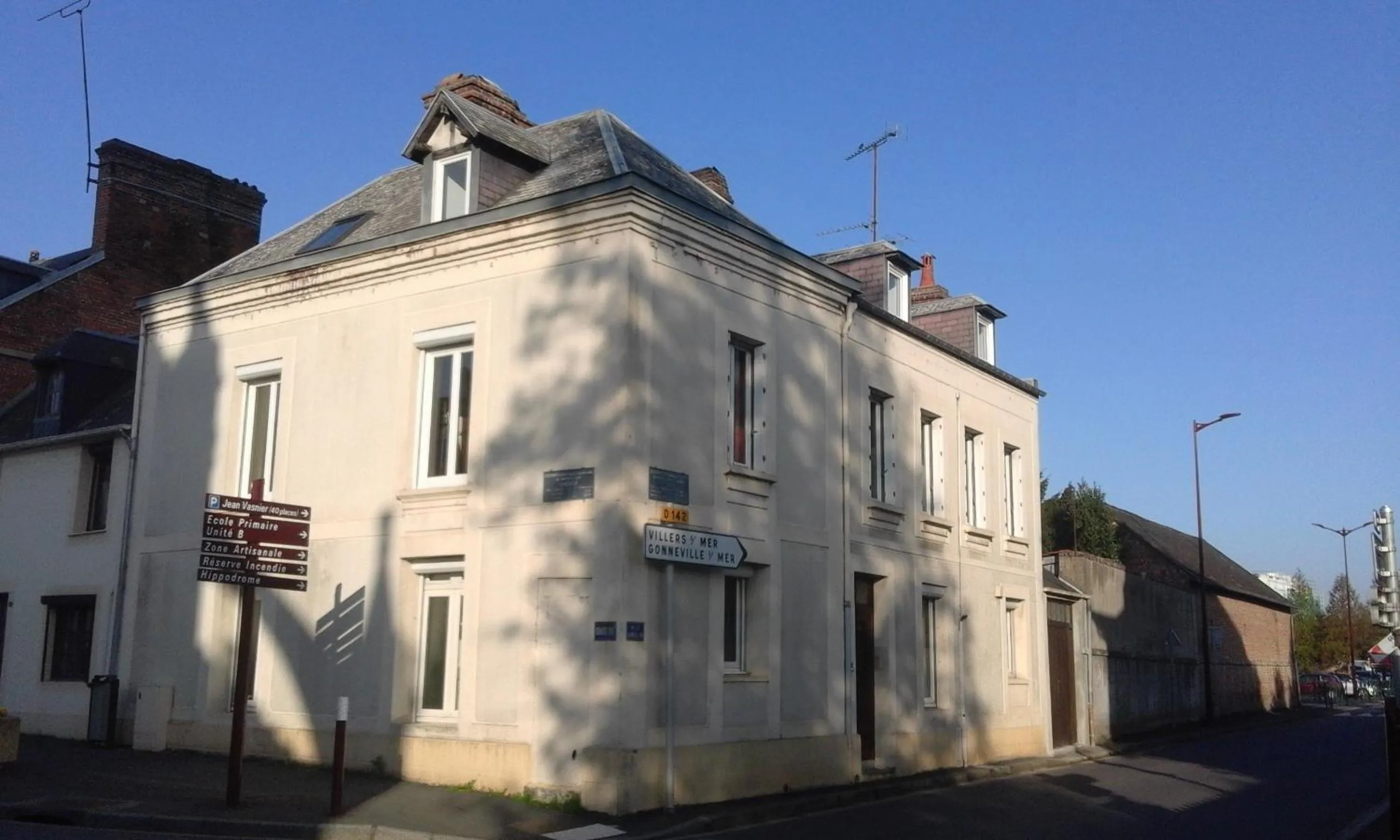 Property building in Alex Guest House