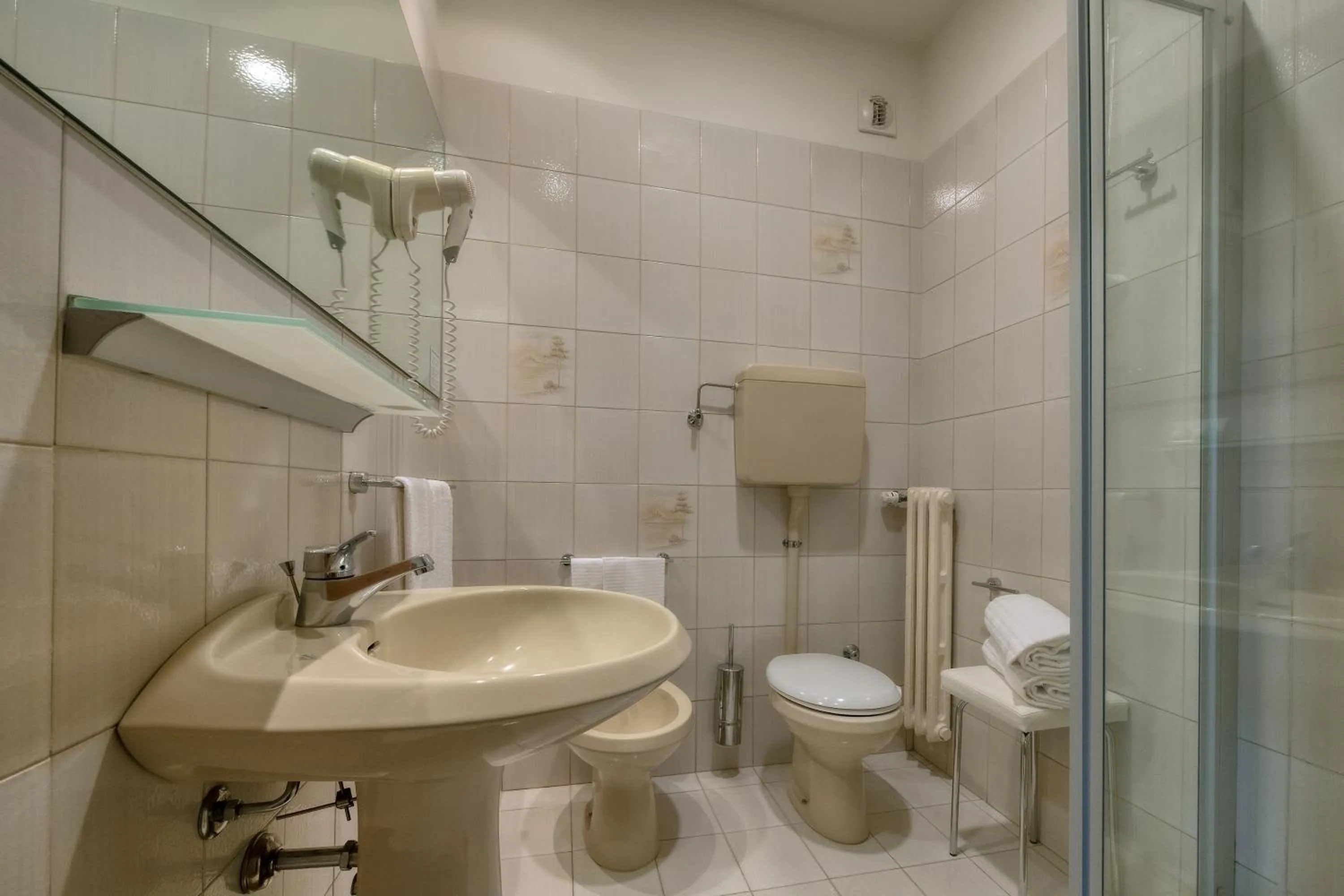 Bathroom in B&B HOTEL Mondovì