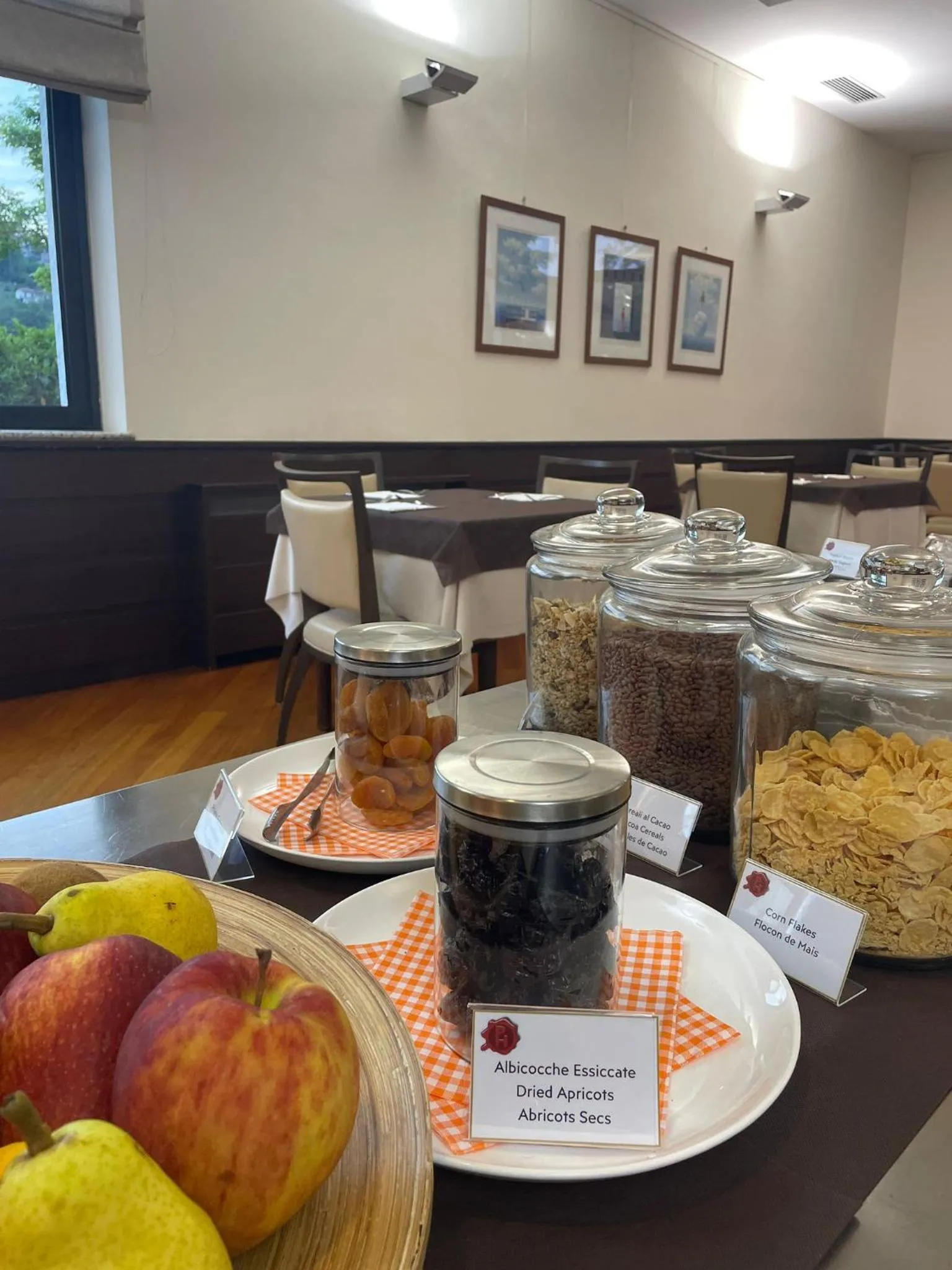 Buffet breakfast in B&B HOTEL Mondovì