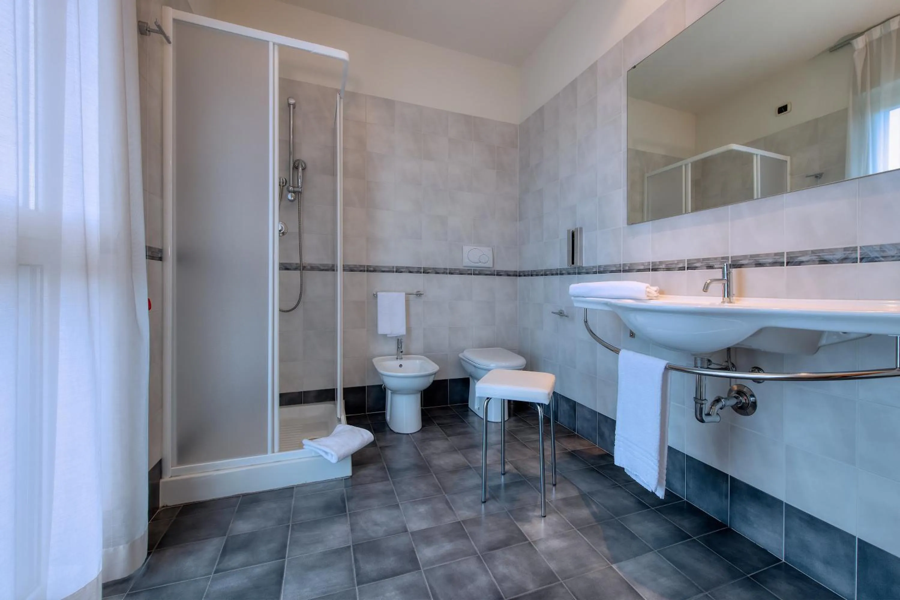 Bathroom in B&B HOTEL Mondovì