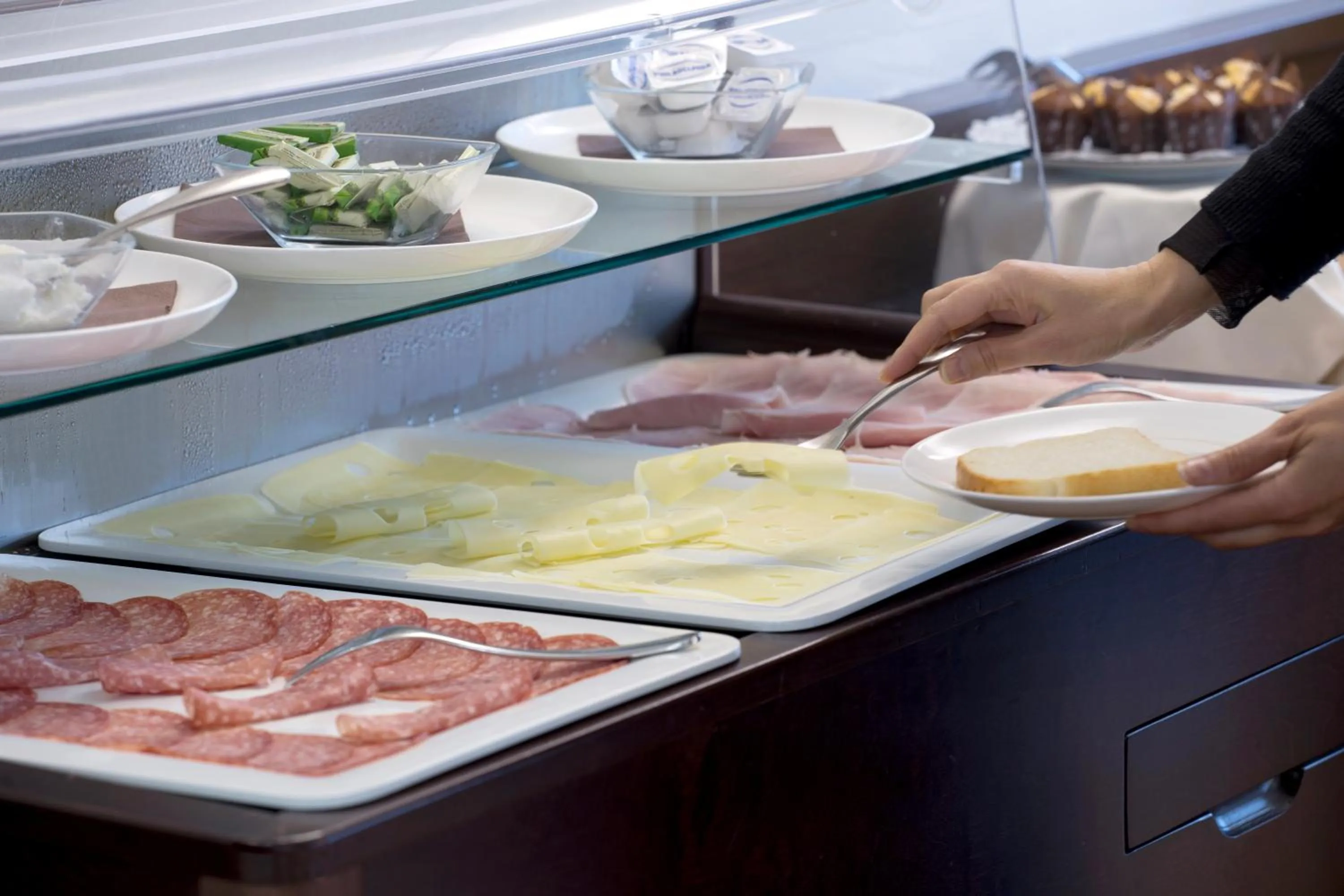 Food and drinks in B&B HOTEL Mondovì