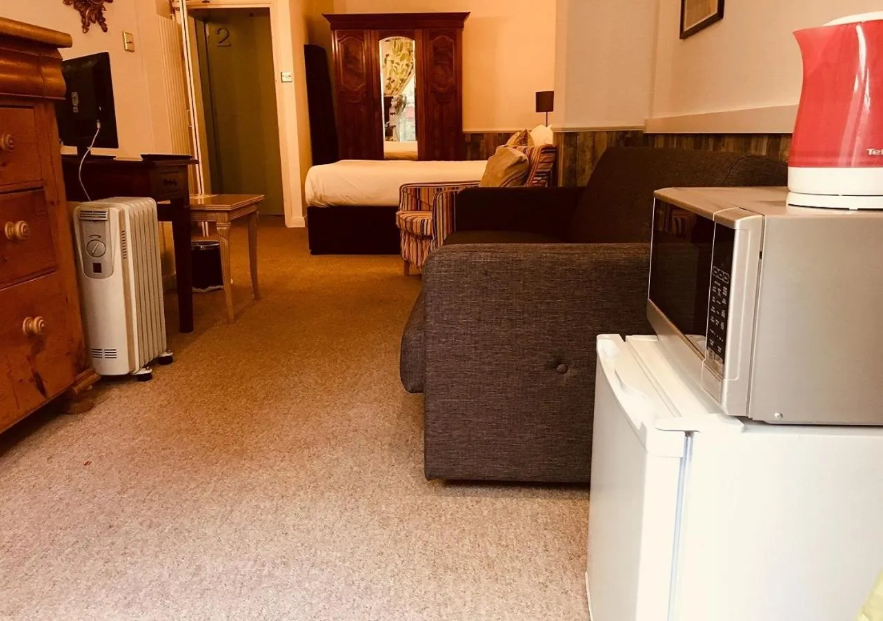 TV and multimedia in Hudsons