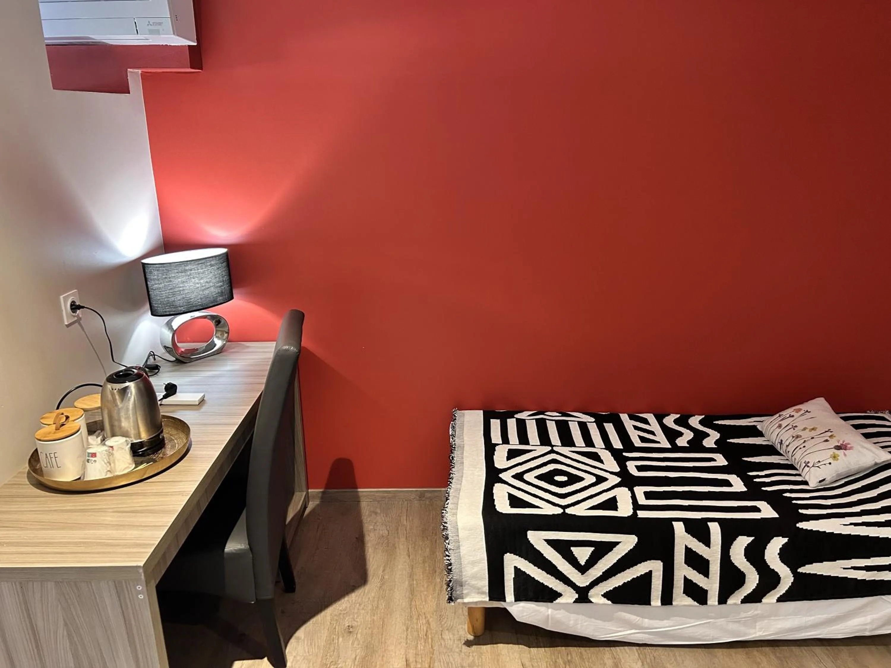 Photo of the whole room, Bed in Brit Hotel Confort Foix