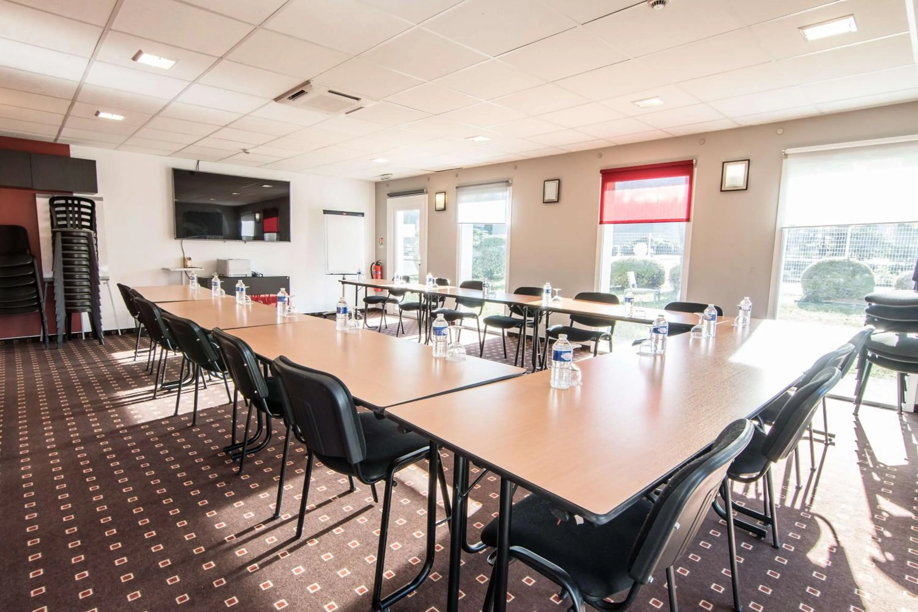 Meeting/conference room in Brit Hotel Confort Foix