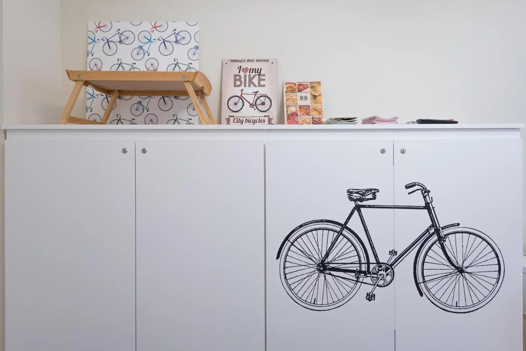 Coffee/tea facilities in Bed&BikeRome ROOMS