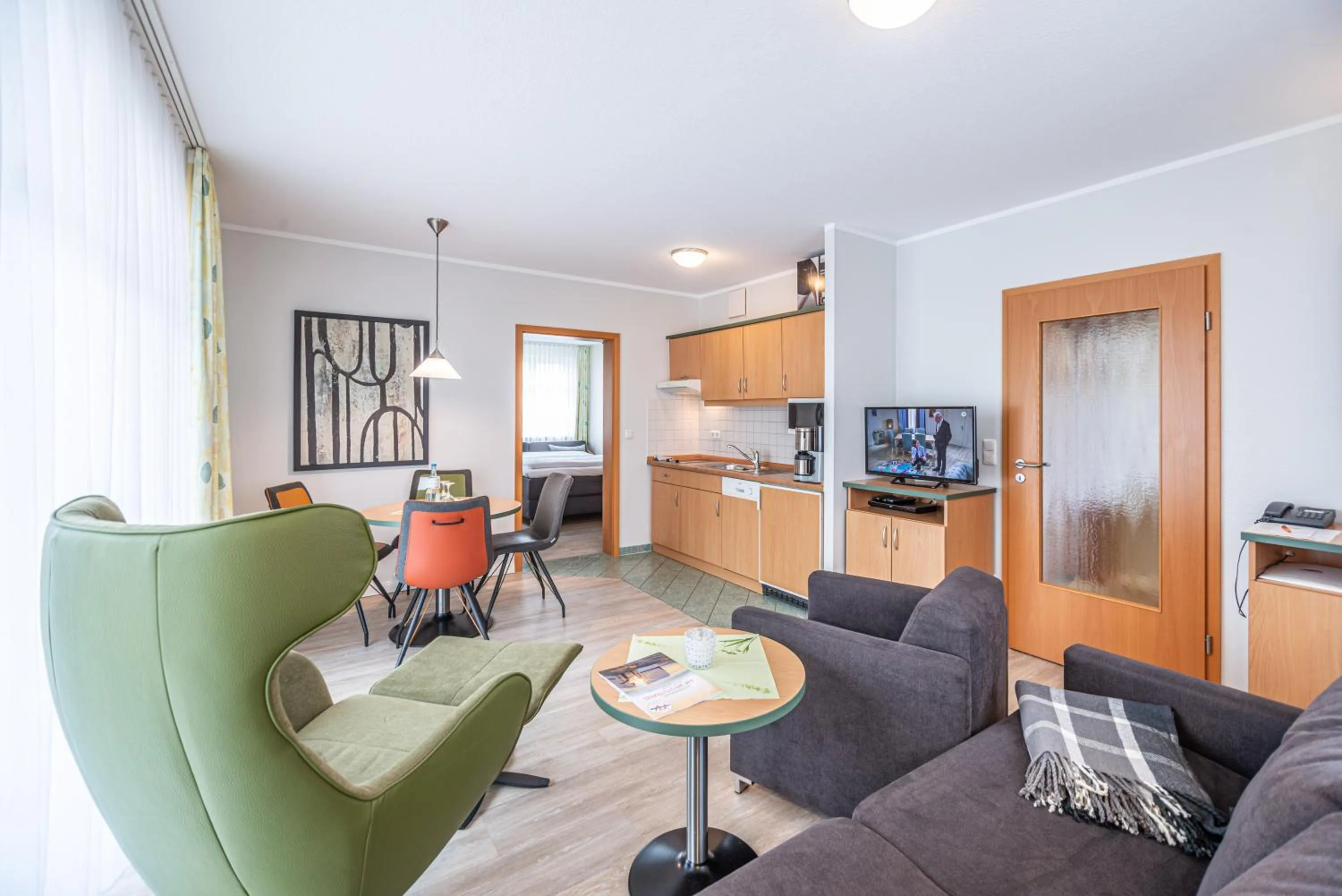 Photo of the whole room in Am Weststrand Apartmenthaus Waldeck