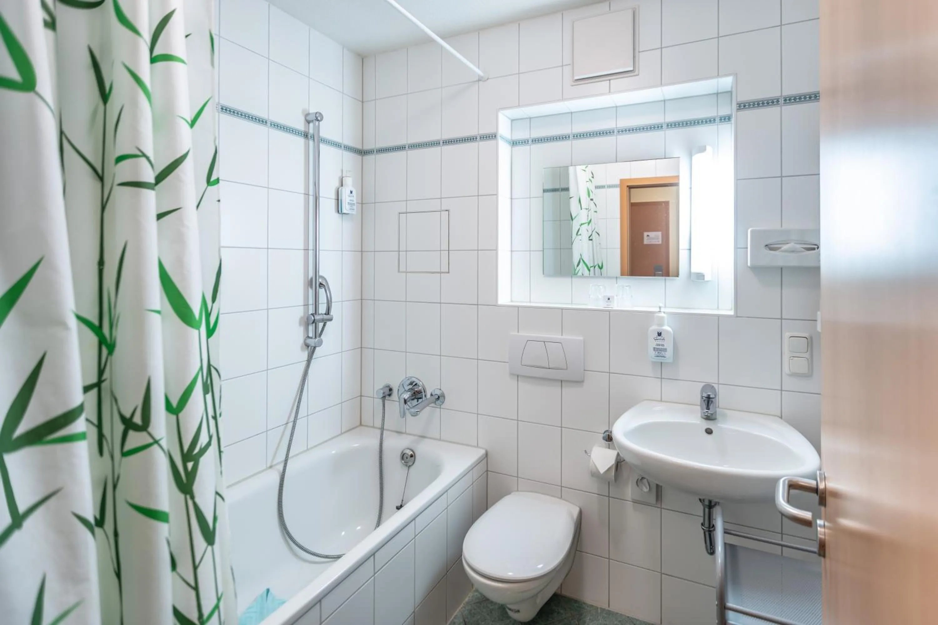 Photo of the whole room in Am Weststrand Apartmenthaus Waldeck