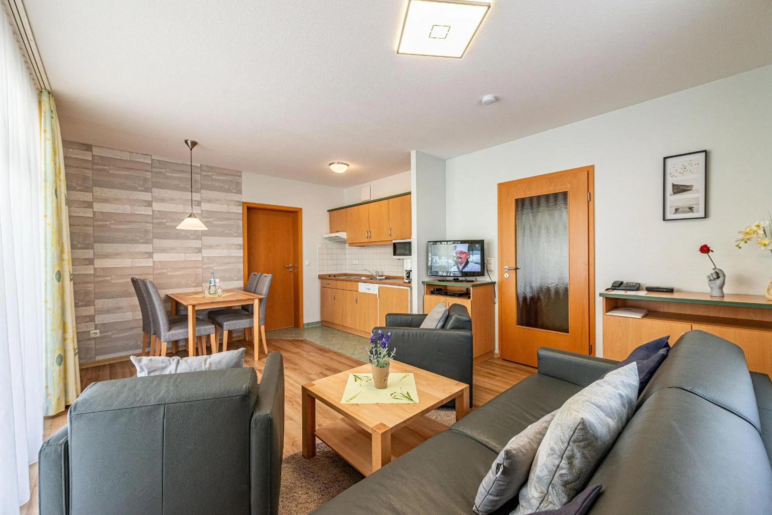 Photo of the whole room in Am Weststrand Apartmenthaus Waldeck