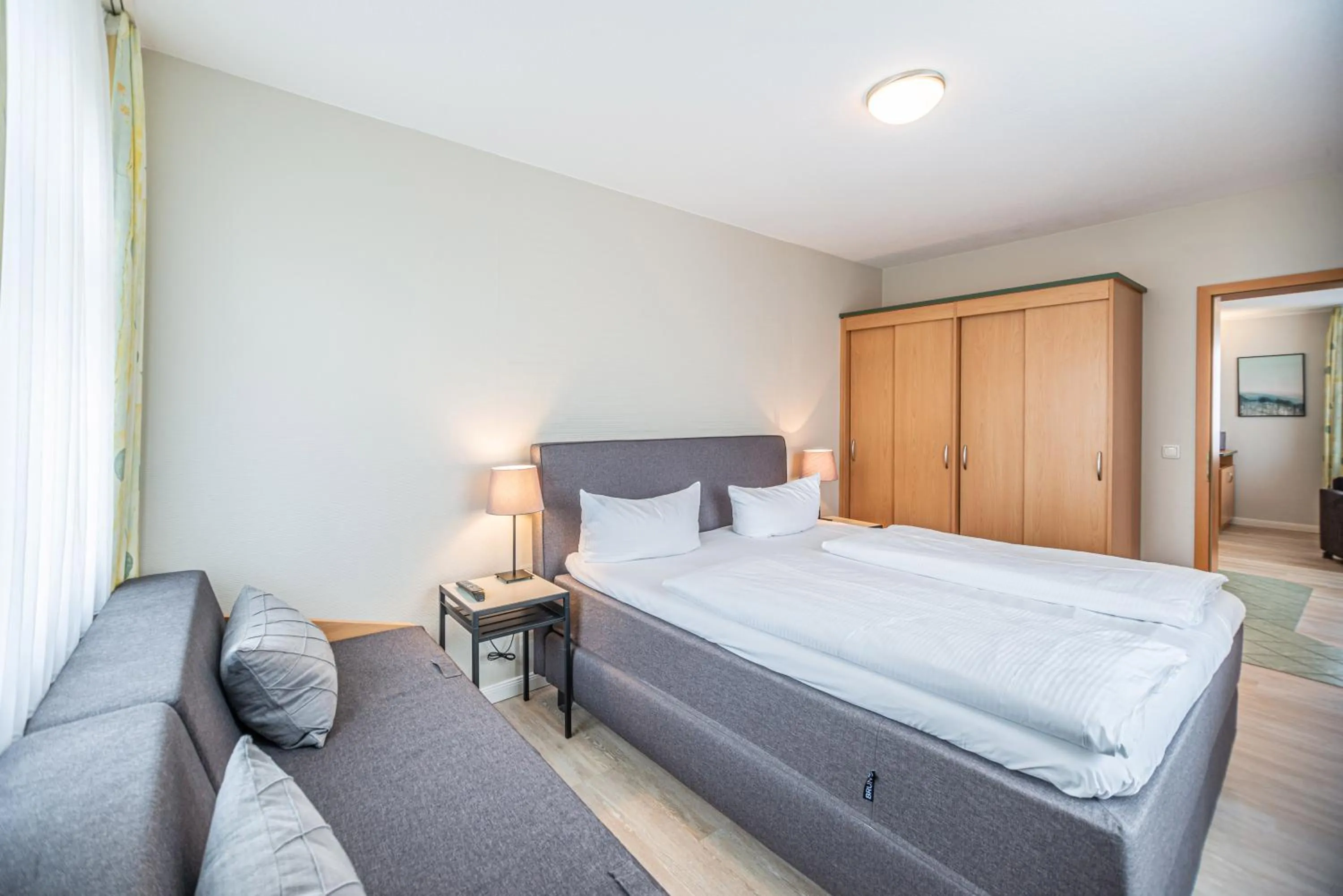 Photo of the whole room, Bed in Am Weststrand Apartmenthaus Waldeck