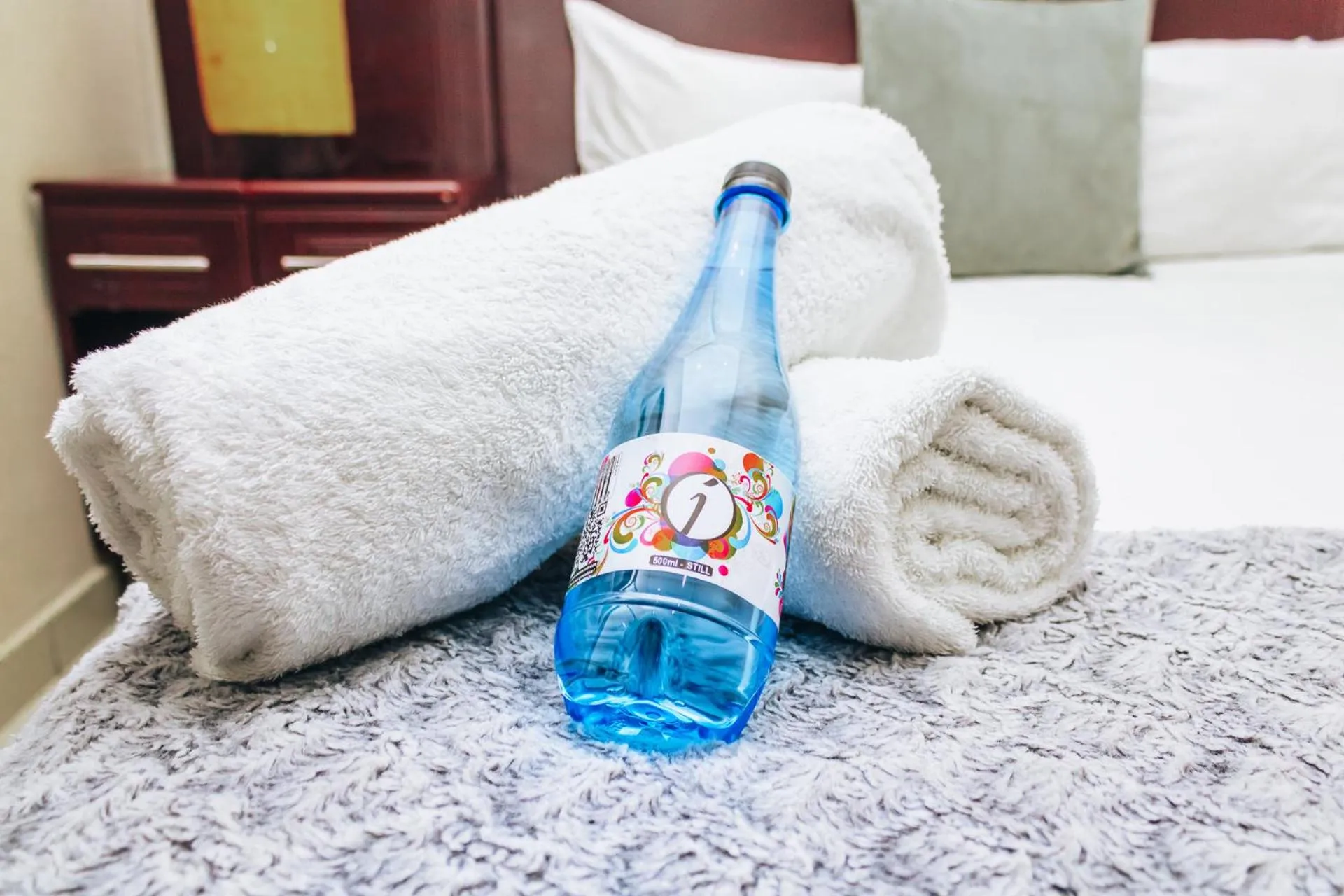 Bed in New England Guest House by Ilawu