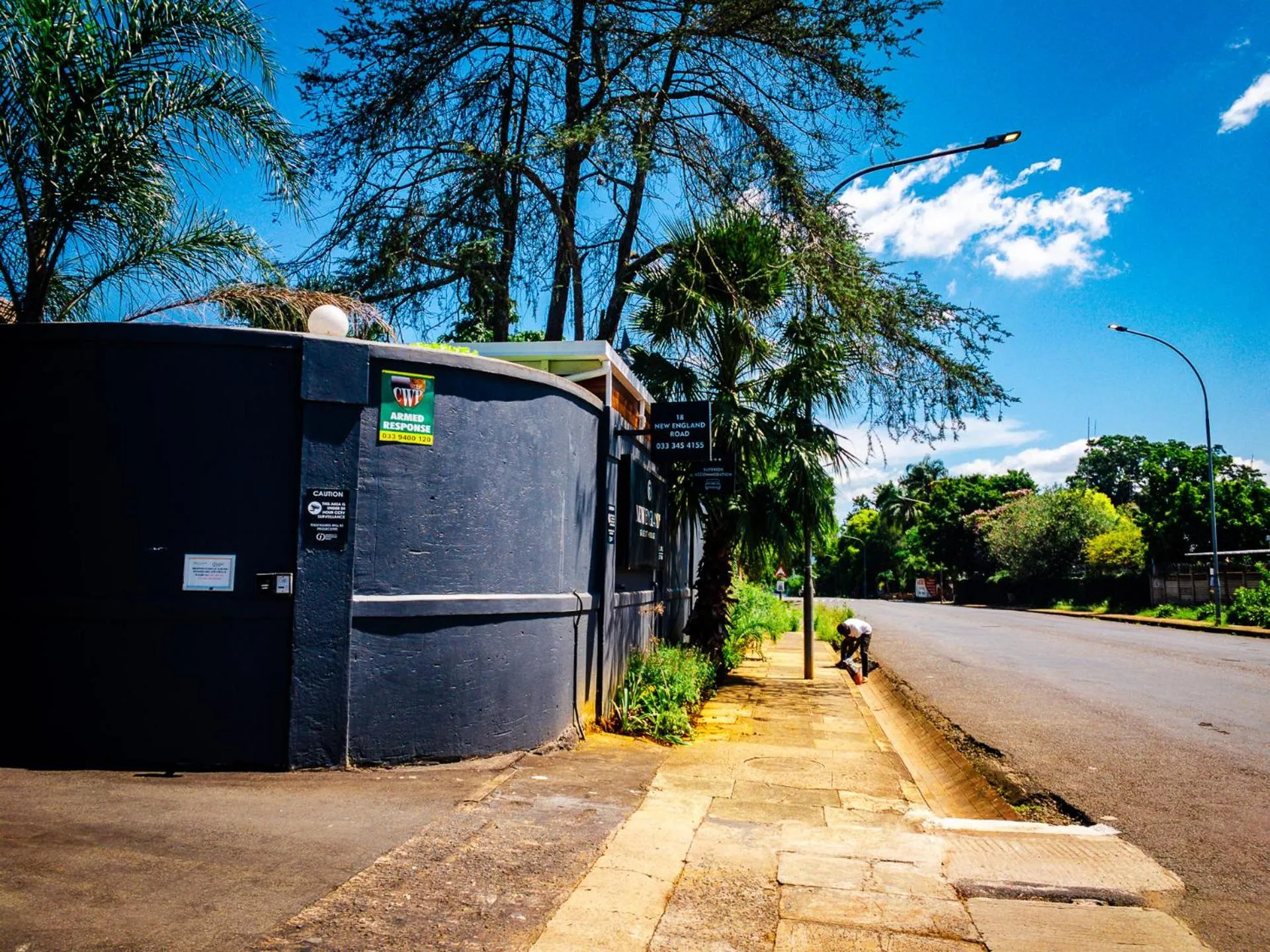 Street view in New England Guest House by Ilawu