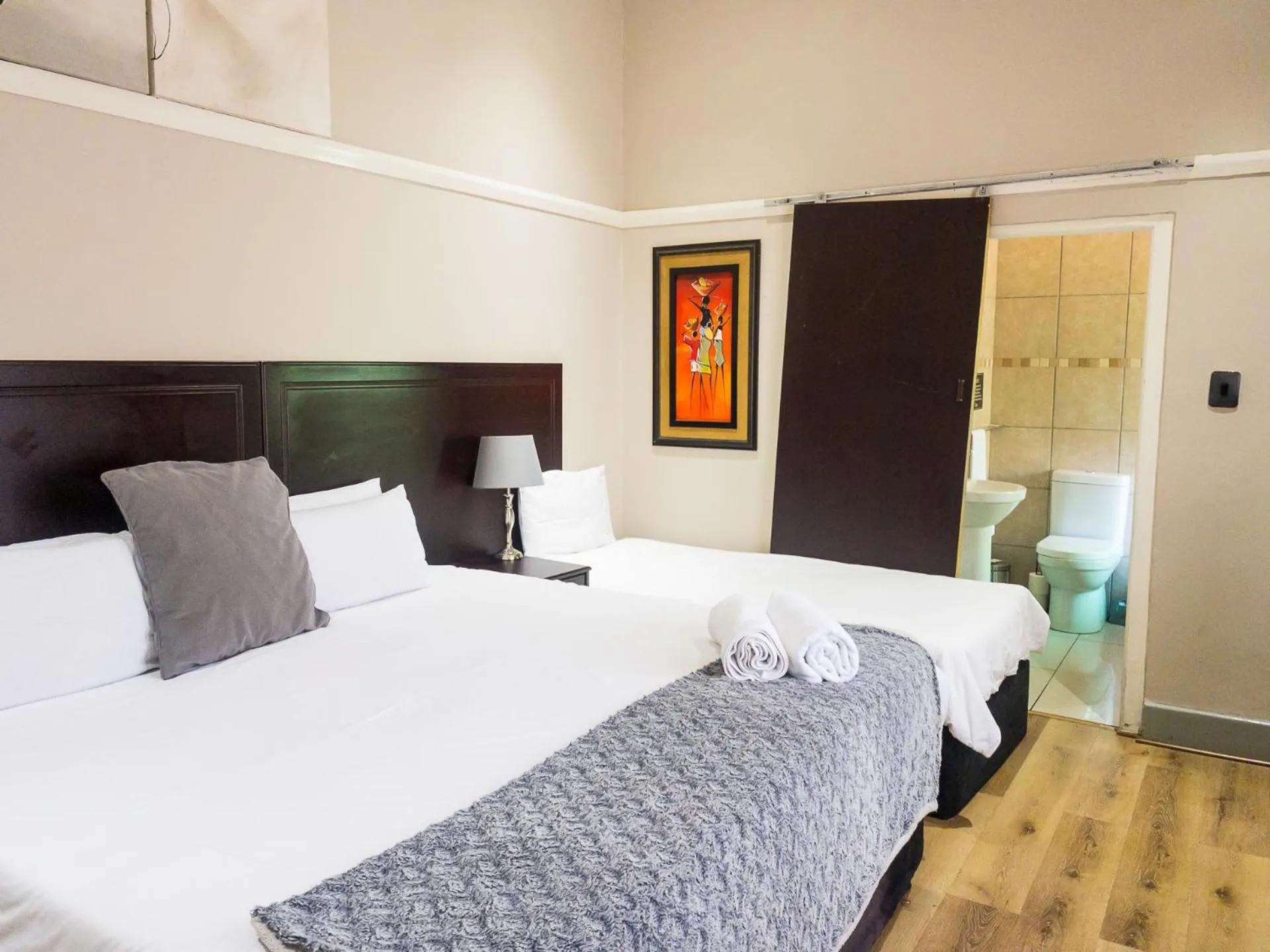 Bedroom, Bed in New England Guest House by Ilawu