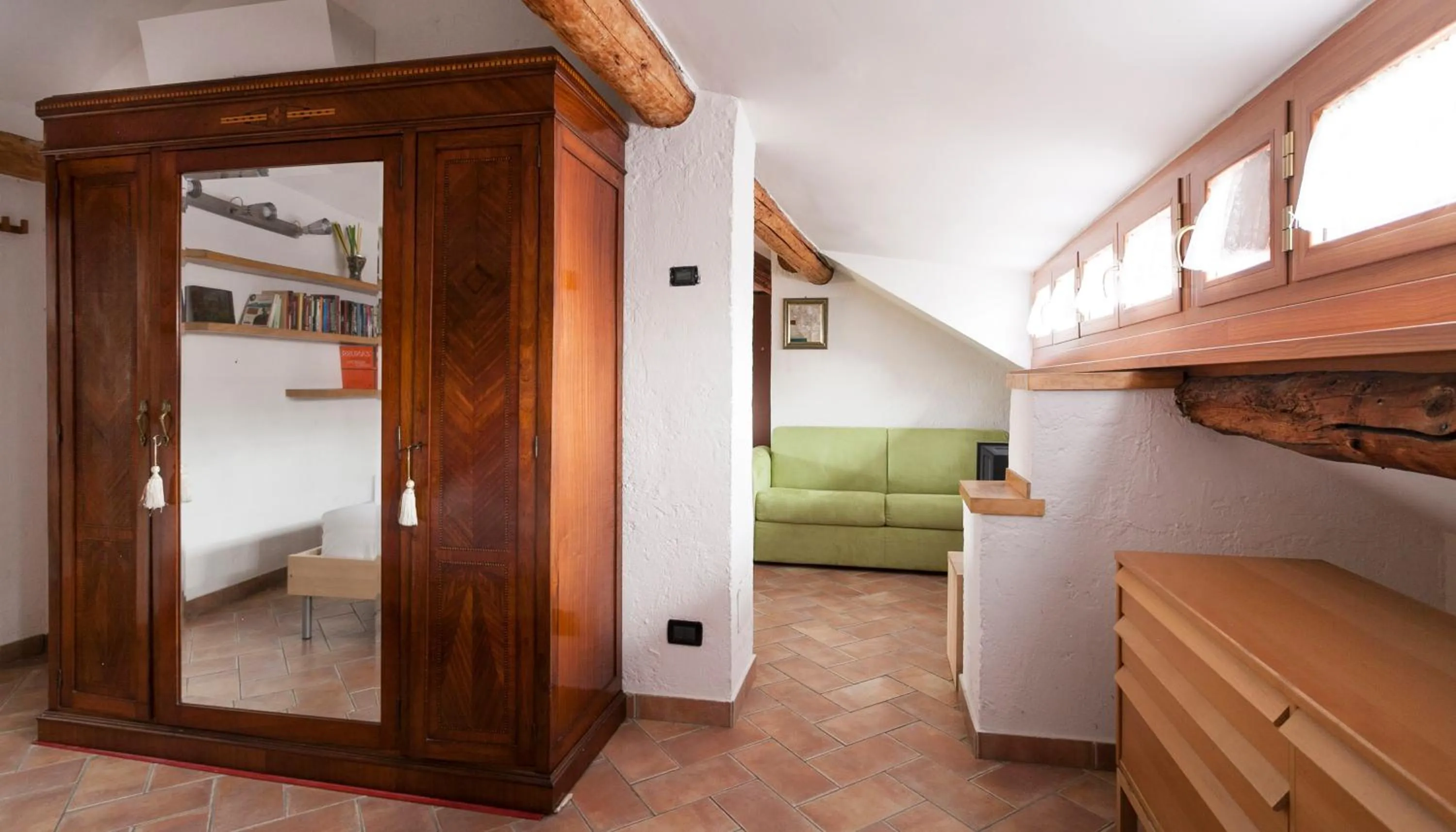 Living room, Bed in Italianway Easy - Panfilo Castaldi 17