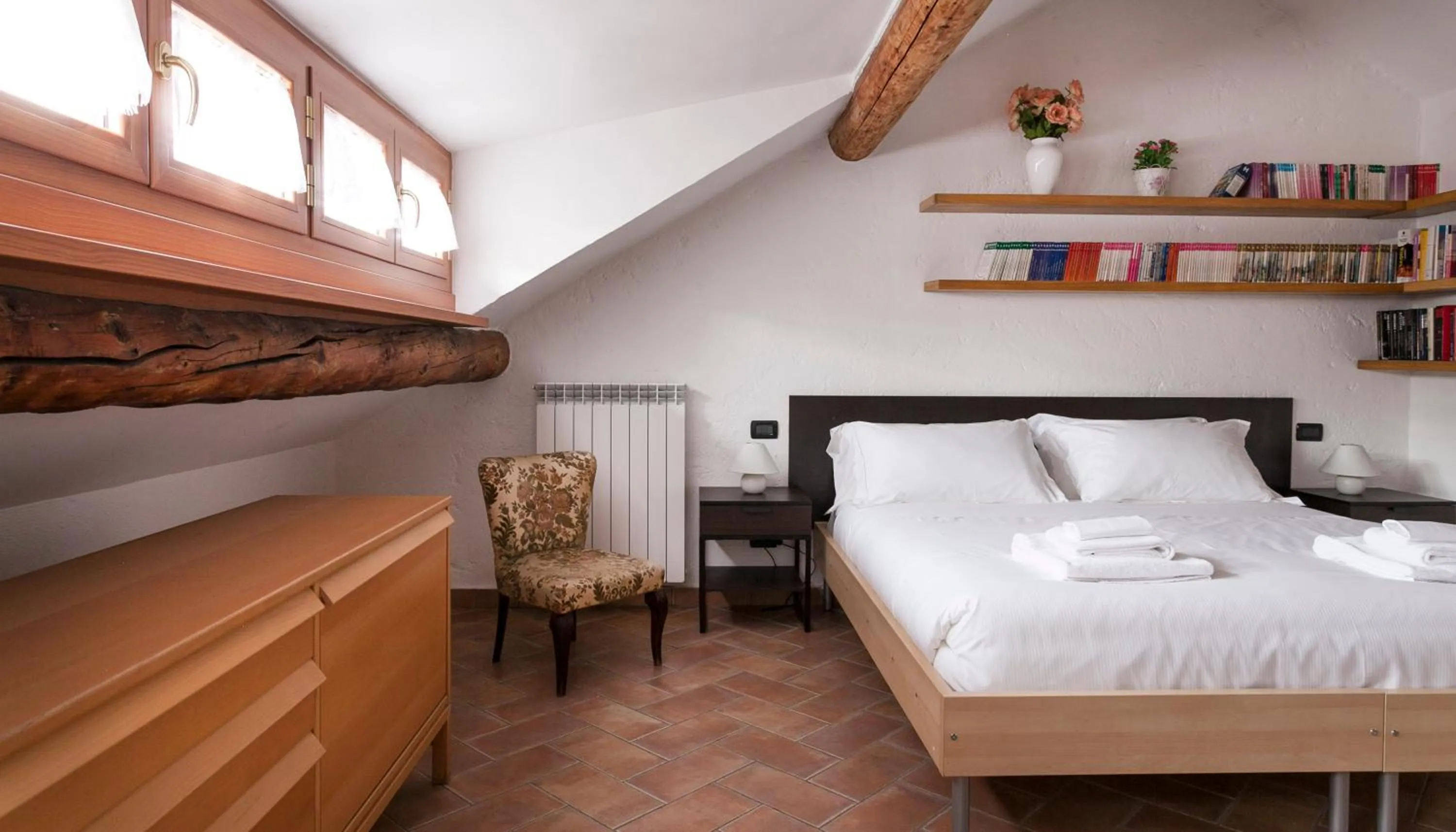 Bedroom, Bed in Italianway Easy - Panfilo Castaldi 17