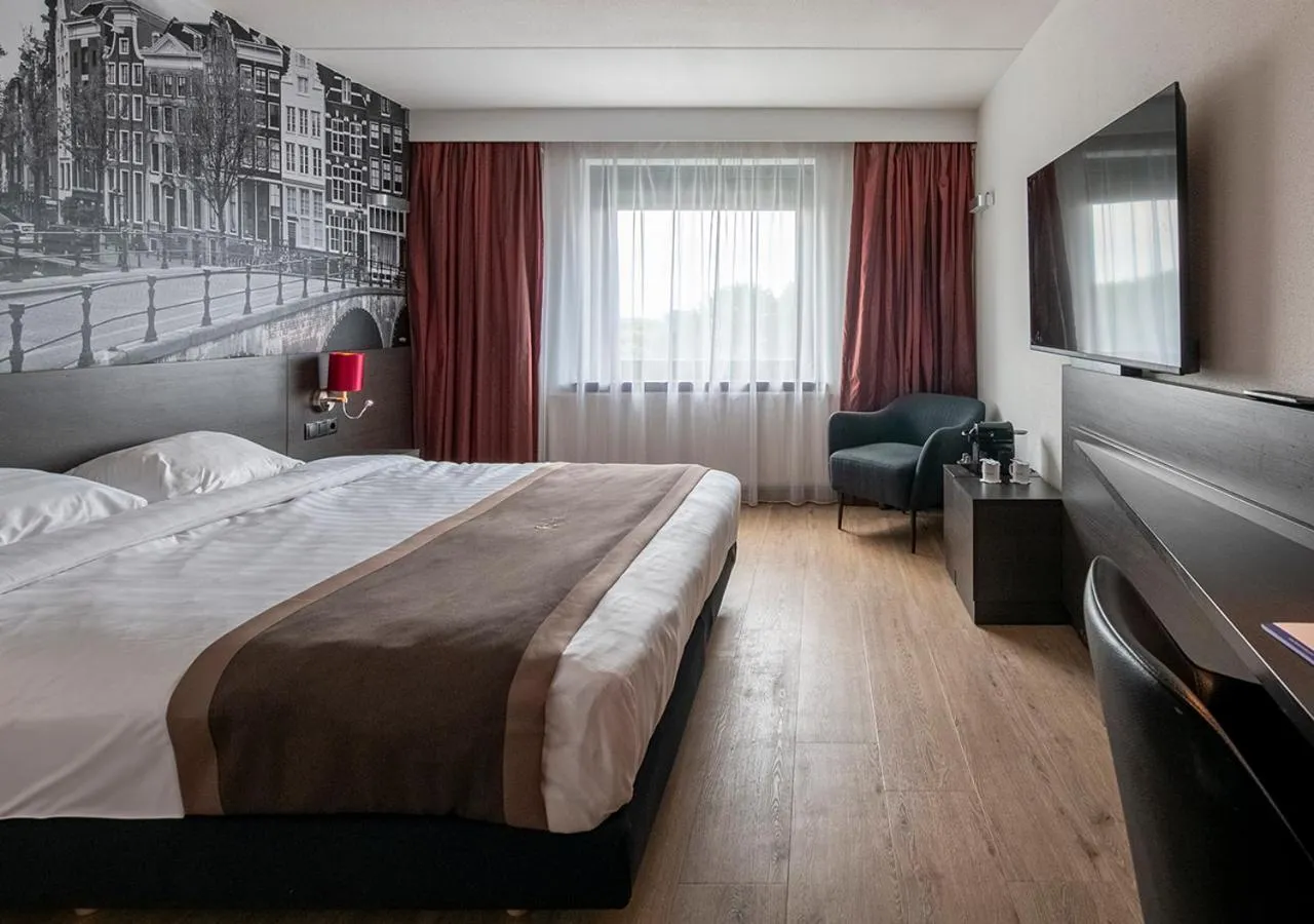 Bed in Bastion Hotel Eindhoven Waalre