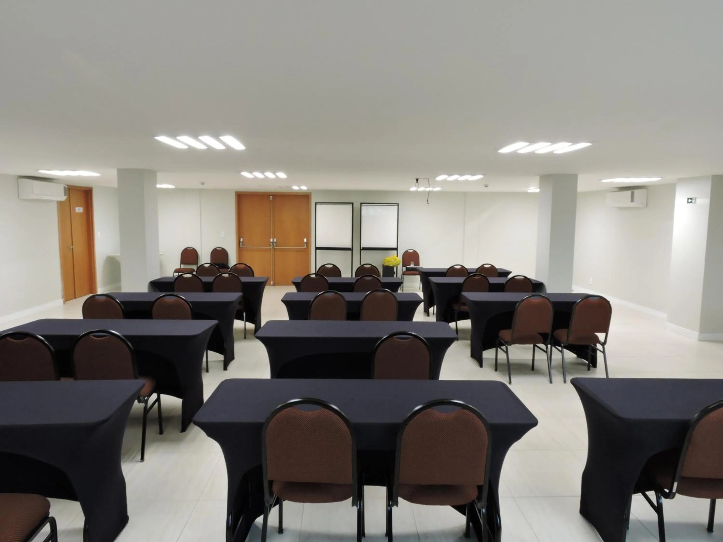 Business facilities in Bristol Umarizal Belem