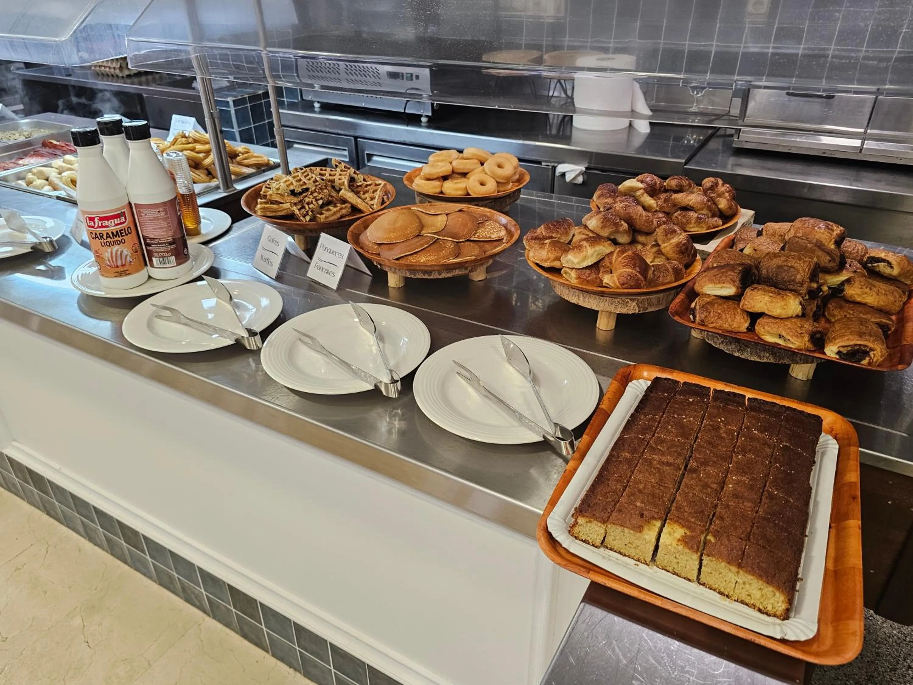 Breakfast in Hotel Puntazo II