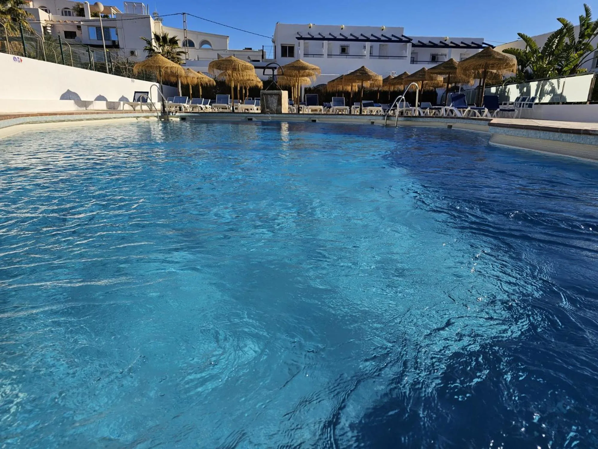 Swimming pool in Hotel Puntazo II