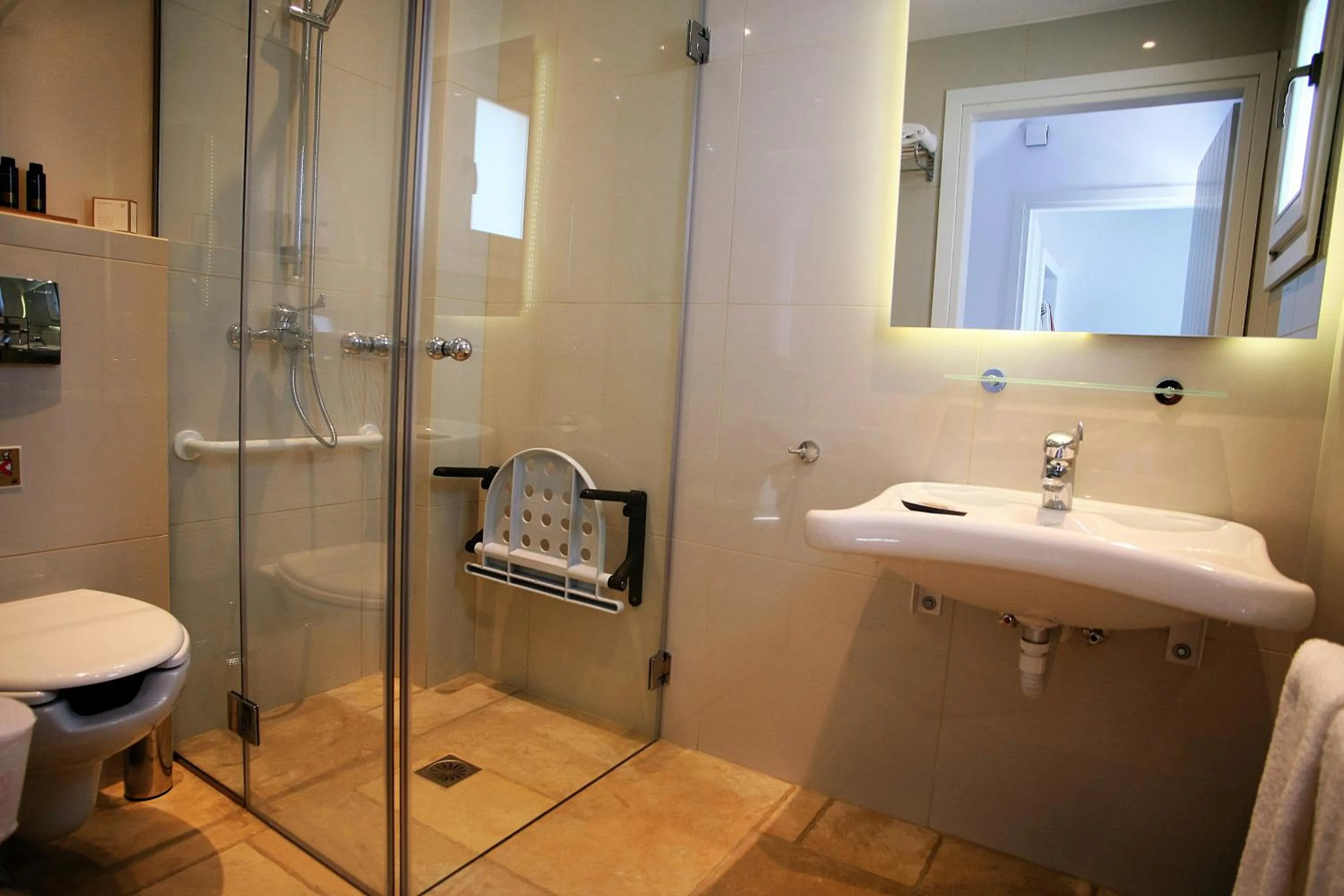 Shower in Kalypso Villas