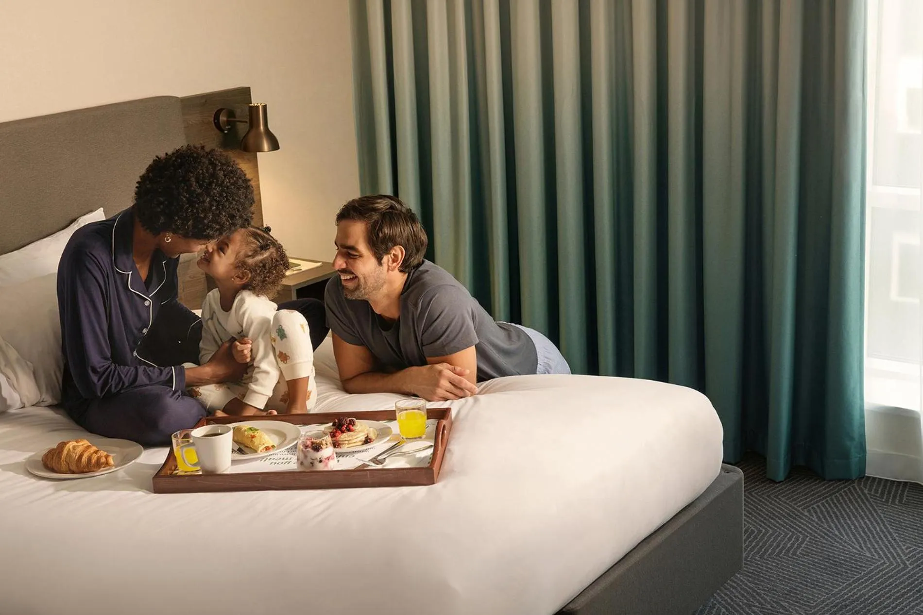 Bed in Holiday Inn Newport by IHG