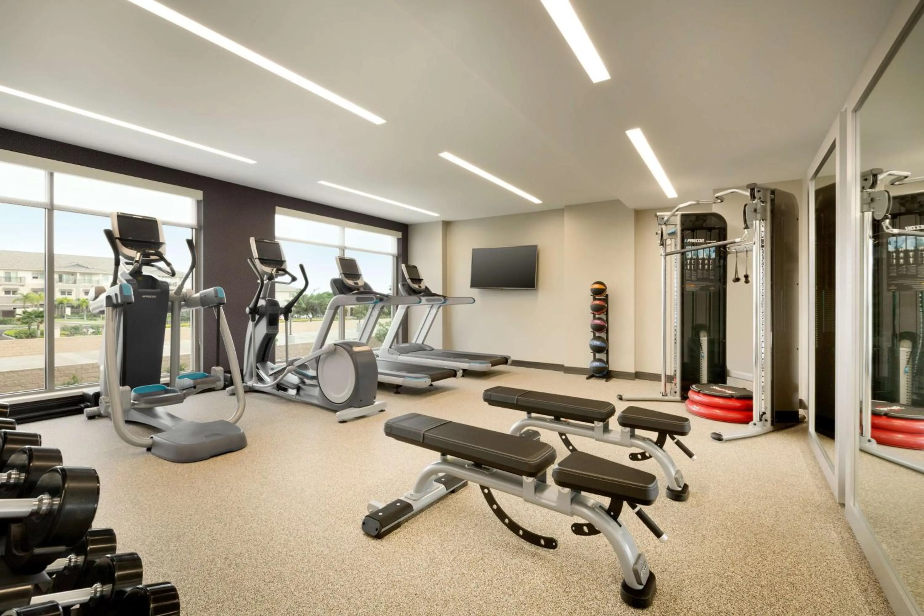 Fitness centre/facilities in Embassy Suites By Hilton Oahu Kapolei - FREE Breakfast