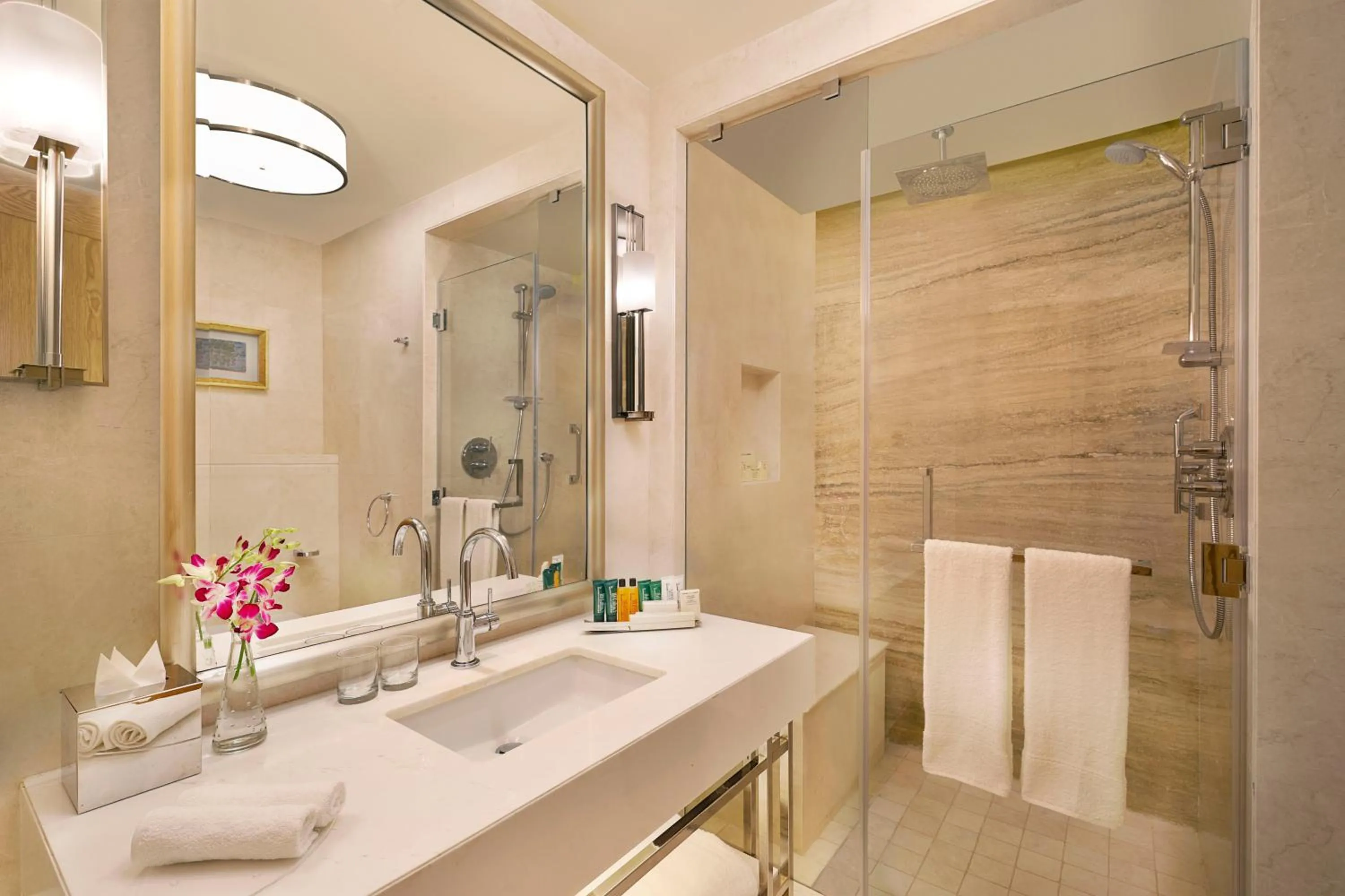 Bathroom in Hilton Hotel & Convention Jabal Omar Makkah