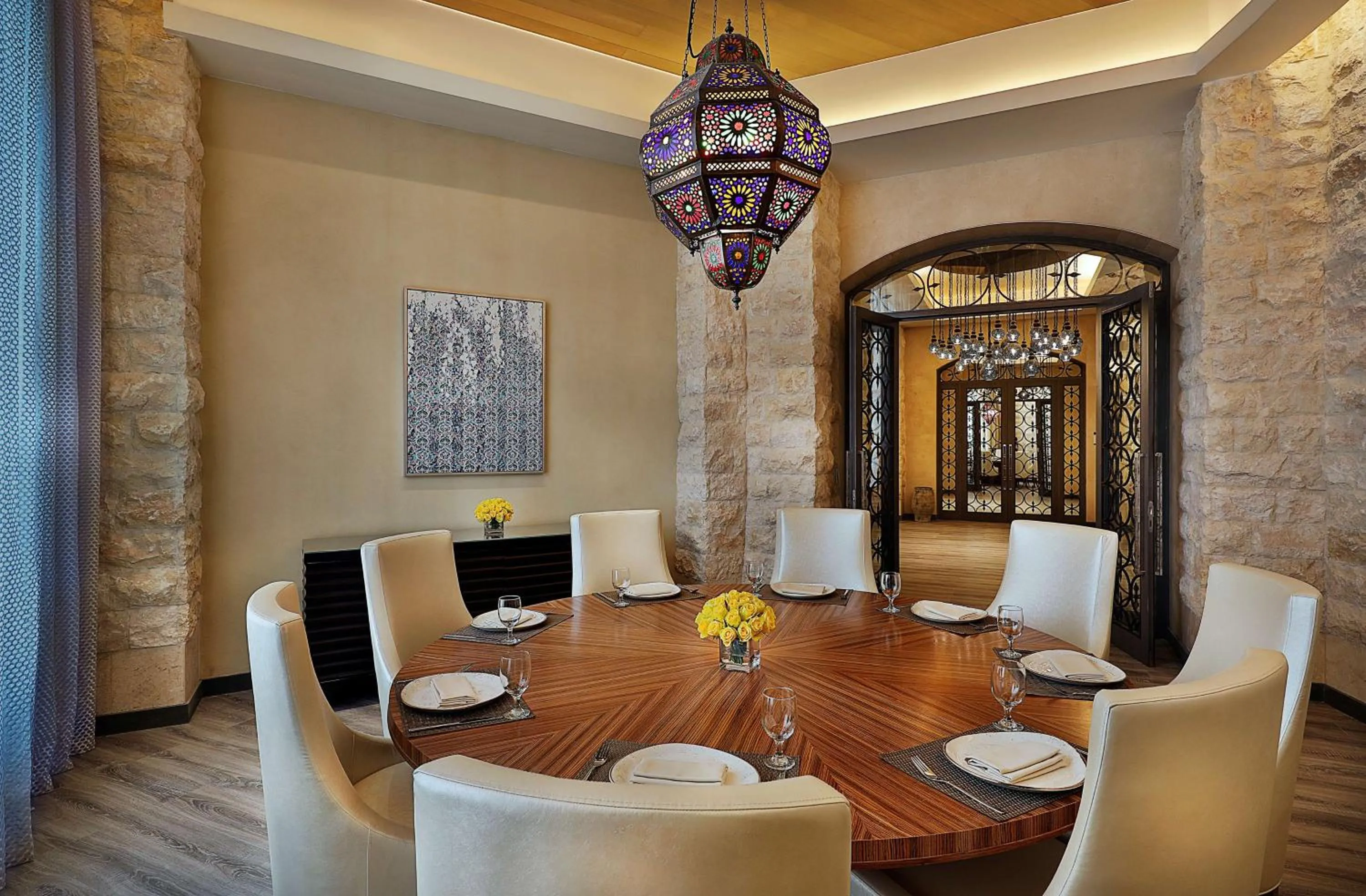 Restaurant/places to eat in Hilton Hotel & Convention Jabal Omar Makkah