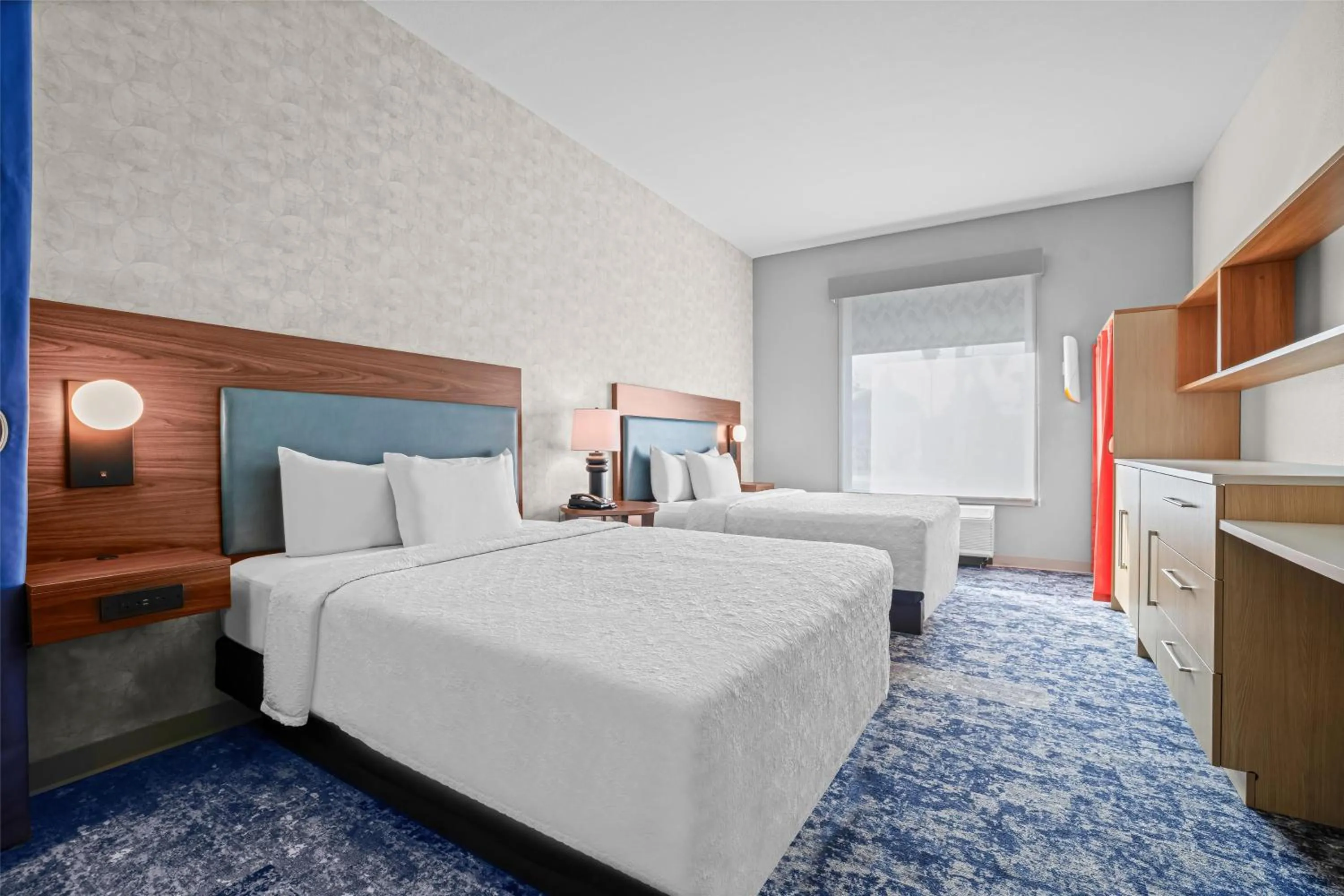 Bed in Home2 Suites By Hilton Pigeon Forge